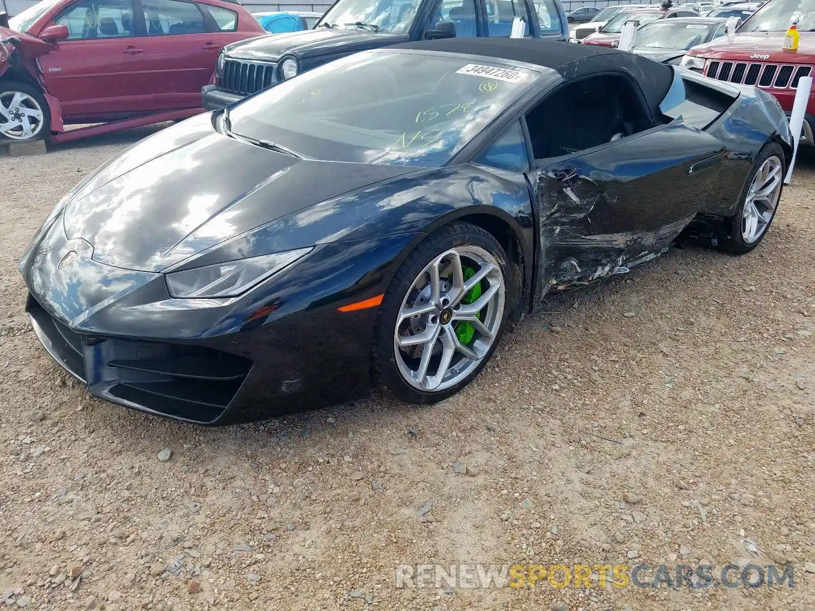 2 Photograph of a damaged car ZHWUR2ZF9KLA11682 LAMBORGHINI ALL MODELS 2019