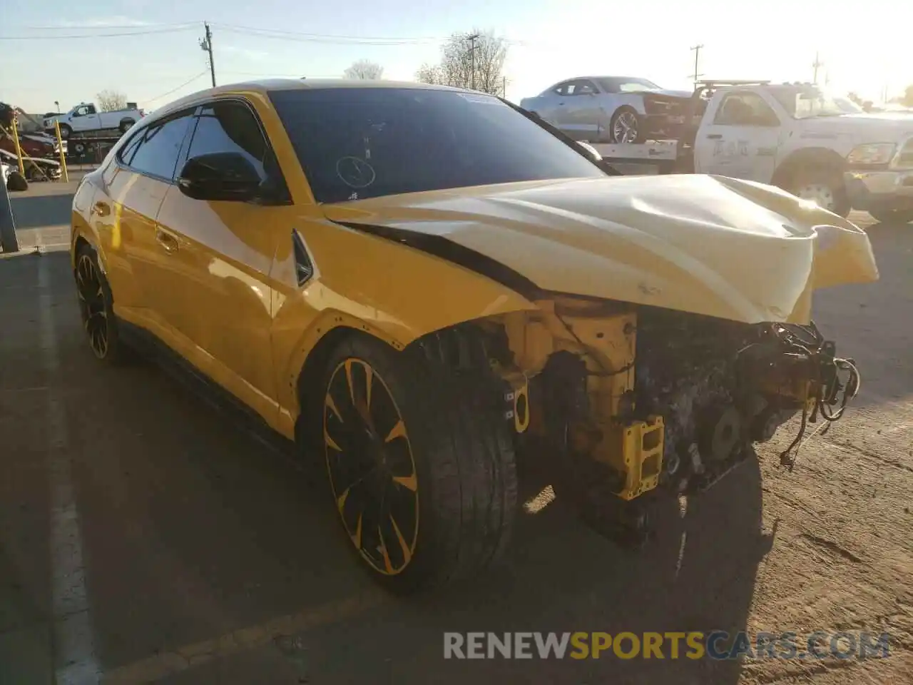 1 Photograph of a damaged car ZPBUA1ZL0KLA00933 LAMBORGHINI ALL MODELS 2019