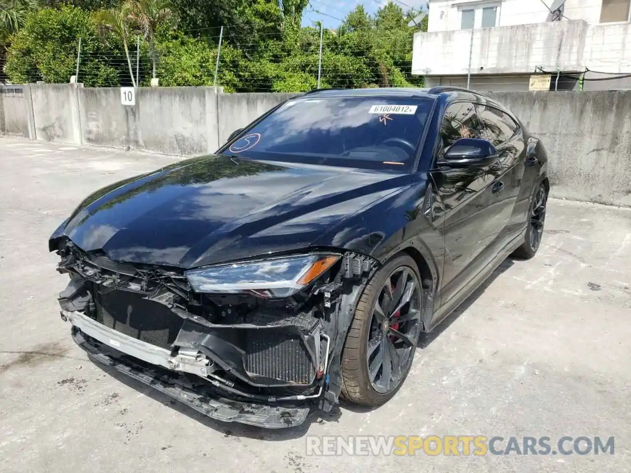 2 Photograph of a damaged car ZPBUA1ZL3KLA02627 LAMBORGHINI ALL MODELS 2019