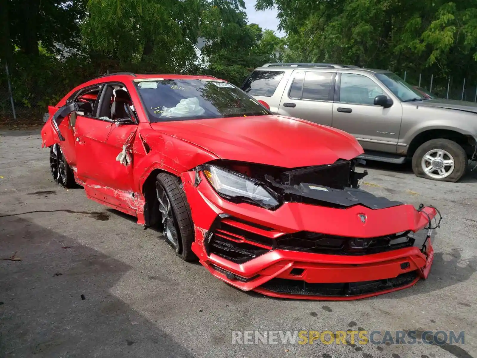 1 Photograph of a damaged car ZPBUA1ZL9KLA01899 LAMBORGHINI ALL MODELS 2019