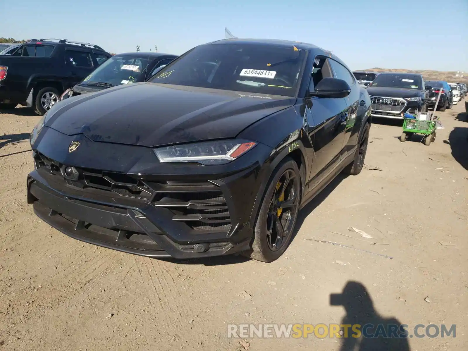 2 Photograph of a damaged car ZPBUA1ZL9KLA02521 LAMBORGHINI ALL MODELS 2019