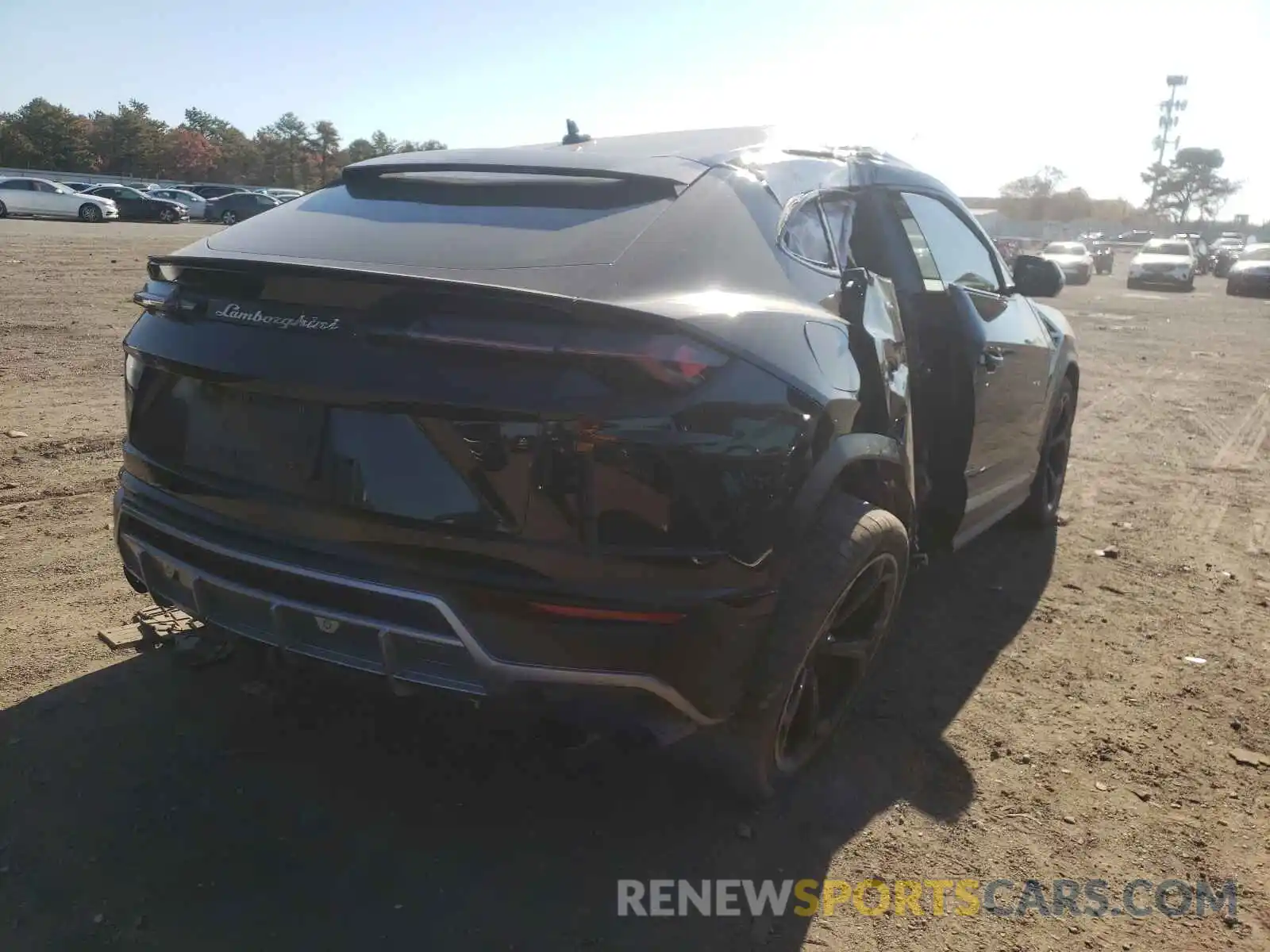 4 Photograph of a damaged car ZPBUA1ZL9KLA02521 LAMBORGHINI ALL MODELS 2019