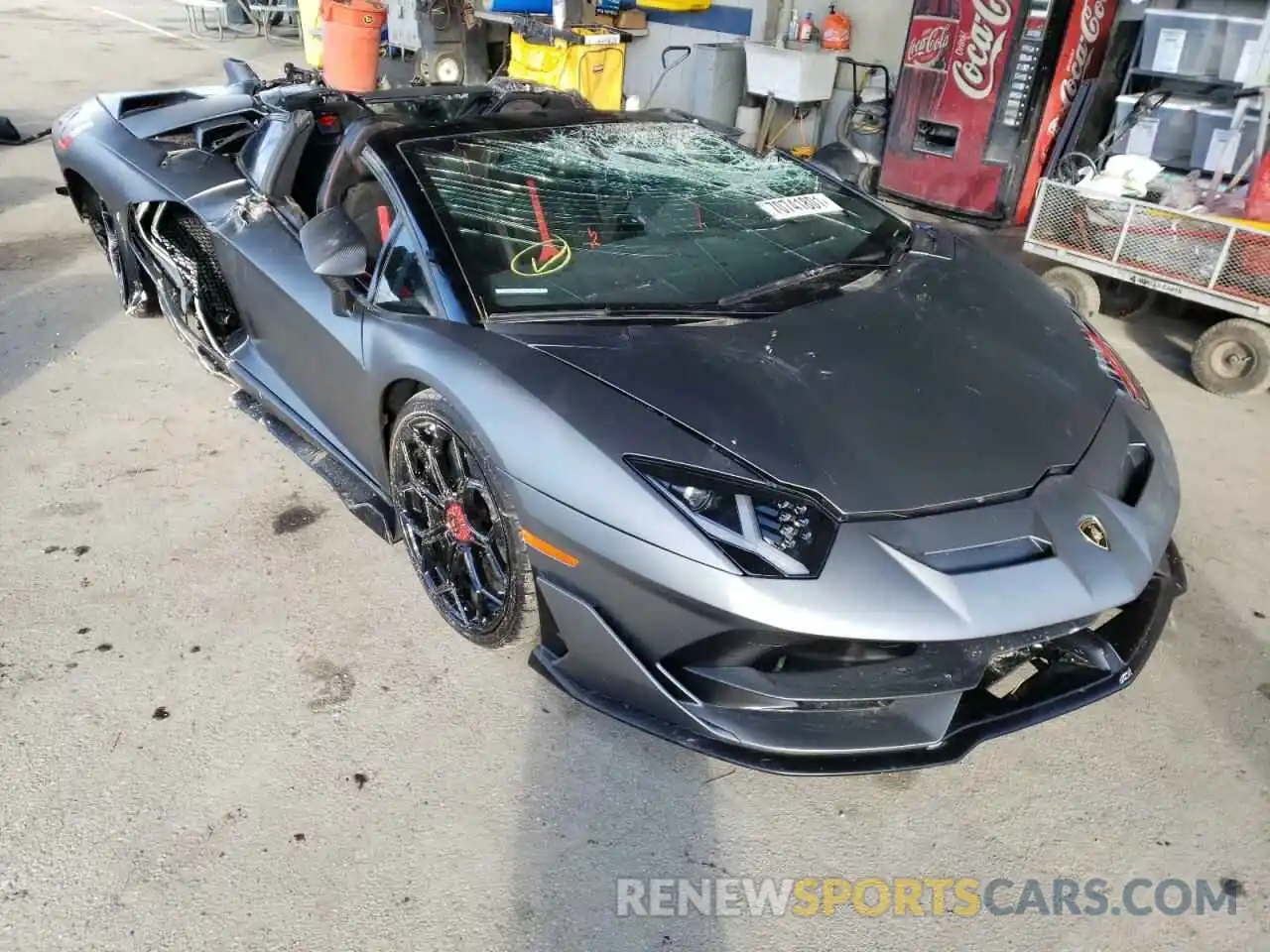 1 Photograph of a damaged car ZHWUN6ZD8LLA09702 LAMBORGHINI ALL MODELS 2020