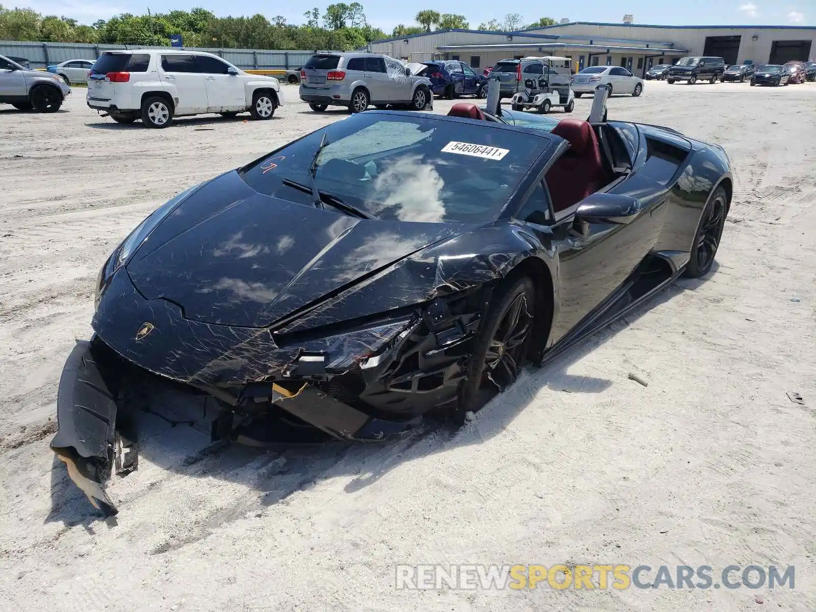 2 Photograph of a damaged car ZHWUT5ZF2LLA15433 LAMBORGHINI ALL MODELS 2020