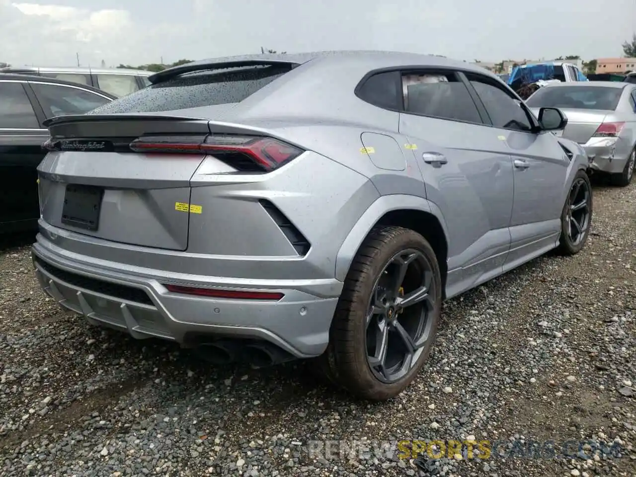 4 Фотография поврежденного автомобиля ZPBUA1ZL1LLA07679 LAMBORGHINI ALL MODELS 2020