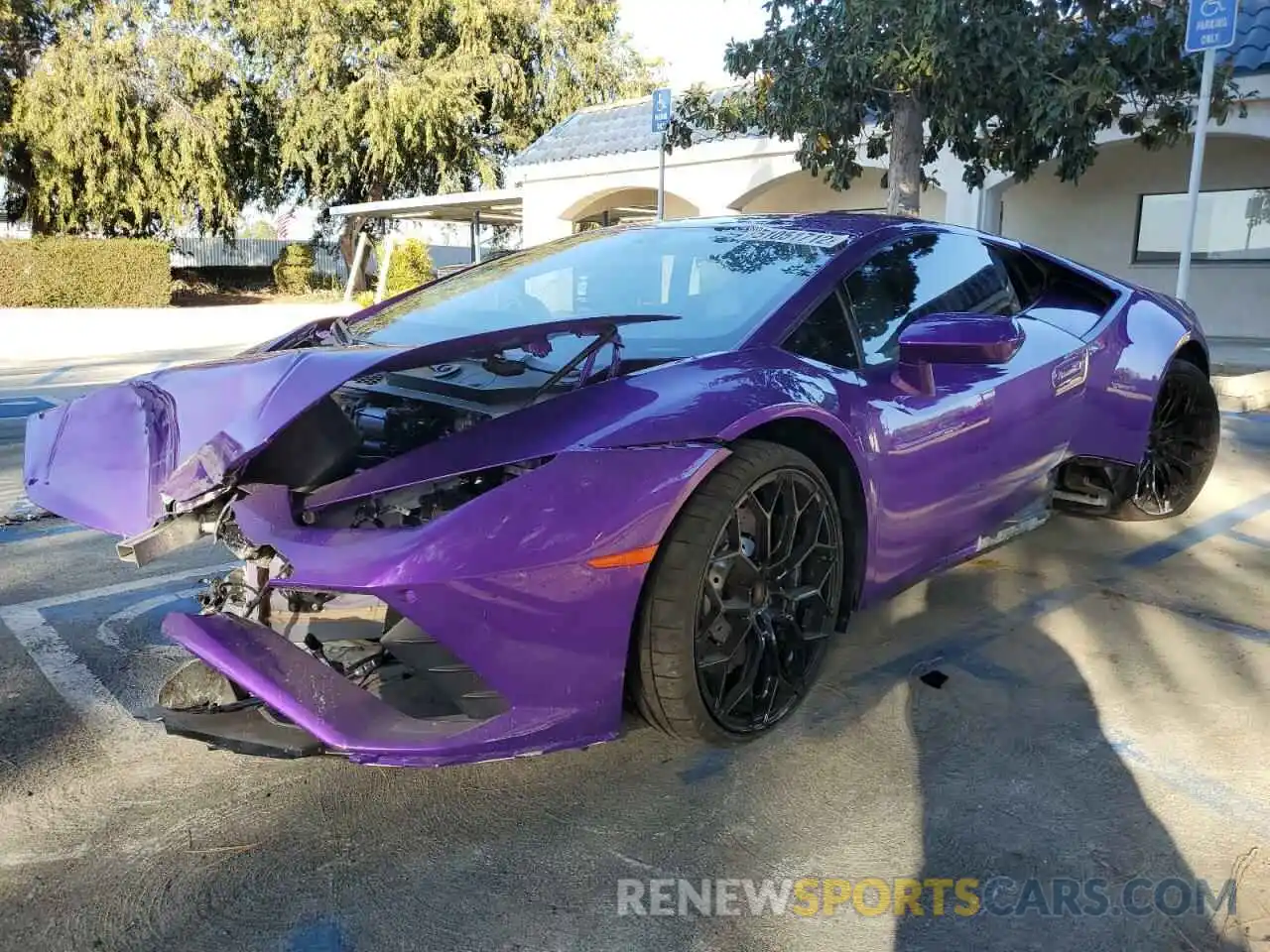 2 Photograph of a damaged car ZHWUF5ZF3MLA17748 LAMBORGHINI ALL MODELS 2021