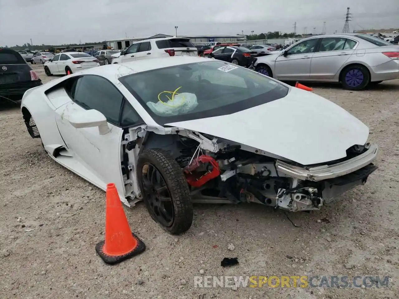 1 Photograph of a damaged car ZHWUF5ZF4MLA16883 LAMBORGHINI ALL MODELS 2021