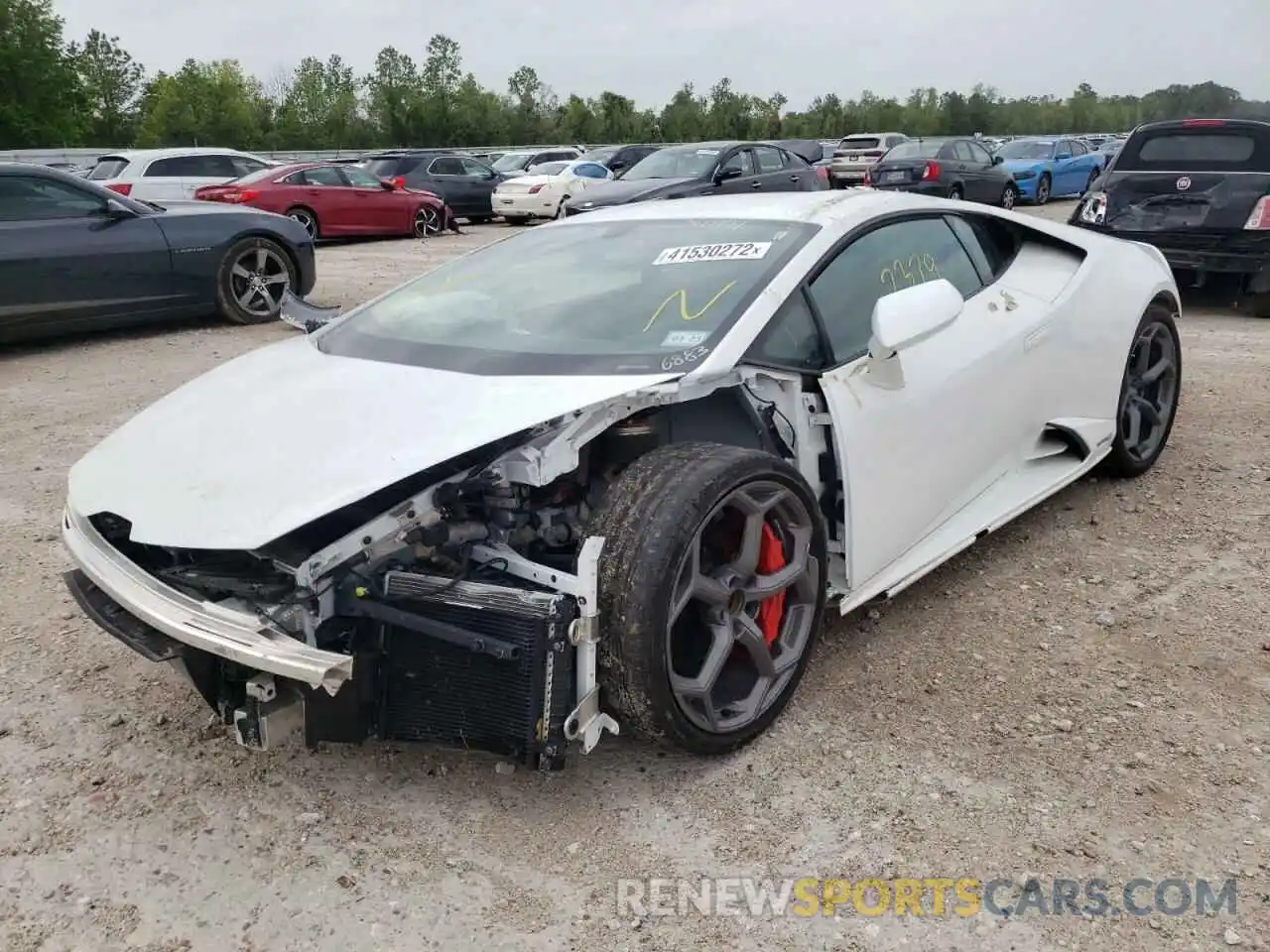 2 Photograph of a damaged car ZHWUF5ZF4MLA16883 LAMBORGHINI ALL MODELS 2021