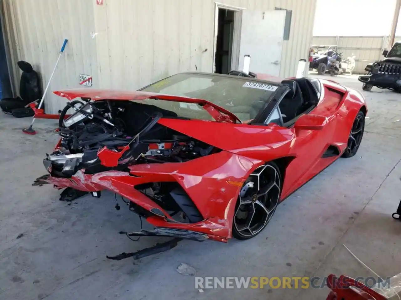 2 Photograph of a damaged car ZHWUT5ZF6MLA16442 LAMBORGHINI ALL MODELS 2021