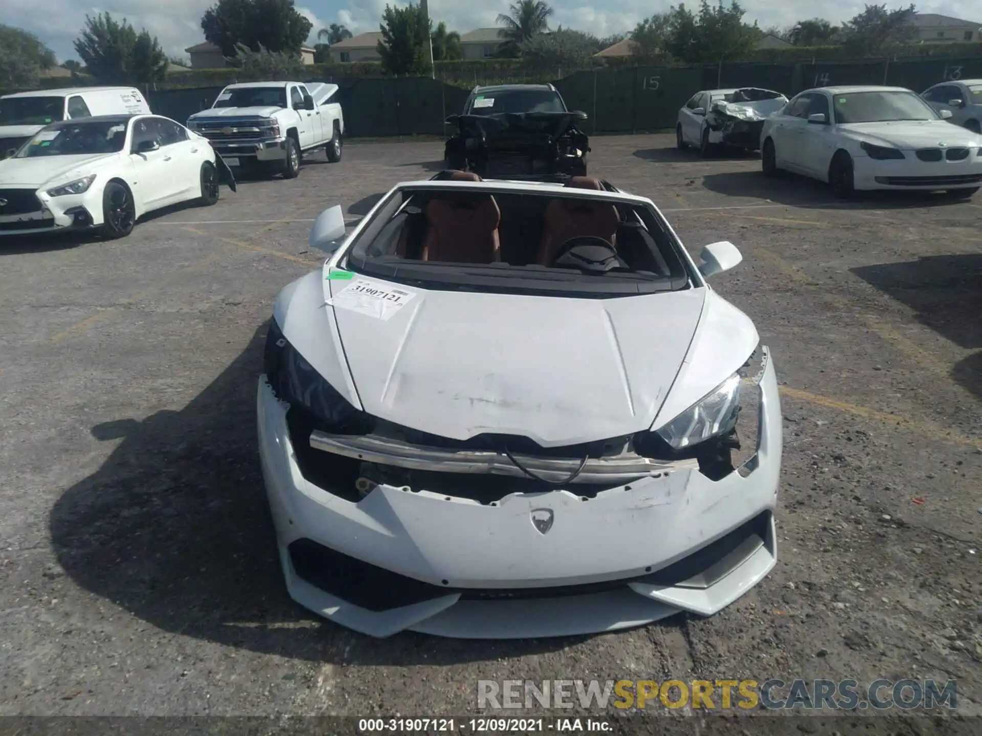 6 Photograph of a damaged car ZHWCR2ZF4KLA11293 LAMBORGHINI HURACAN 2019