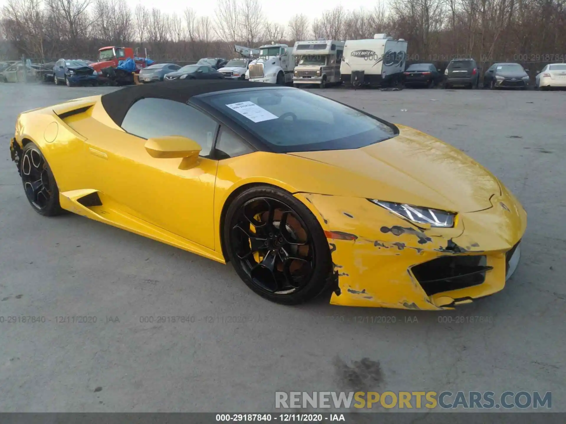 1 Photograph of a damaged car ZHWUR2ZF9KLA12542 LAMBORGHINI HURACAN 2019