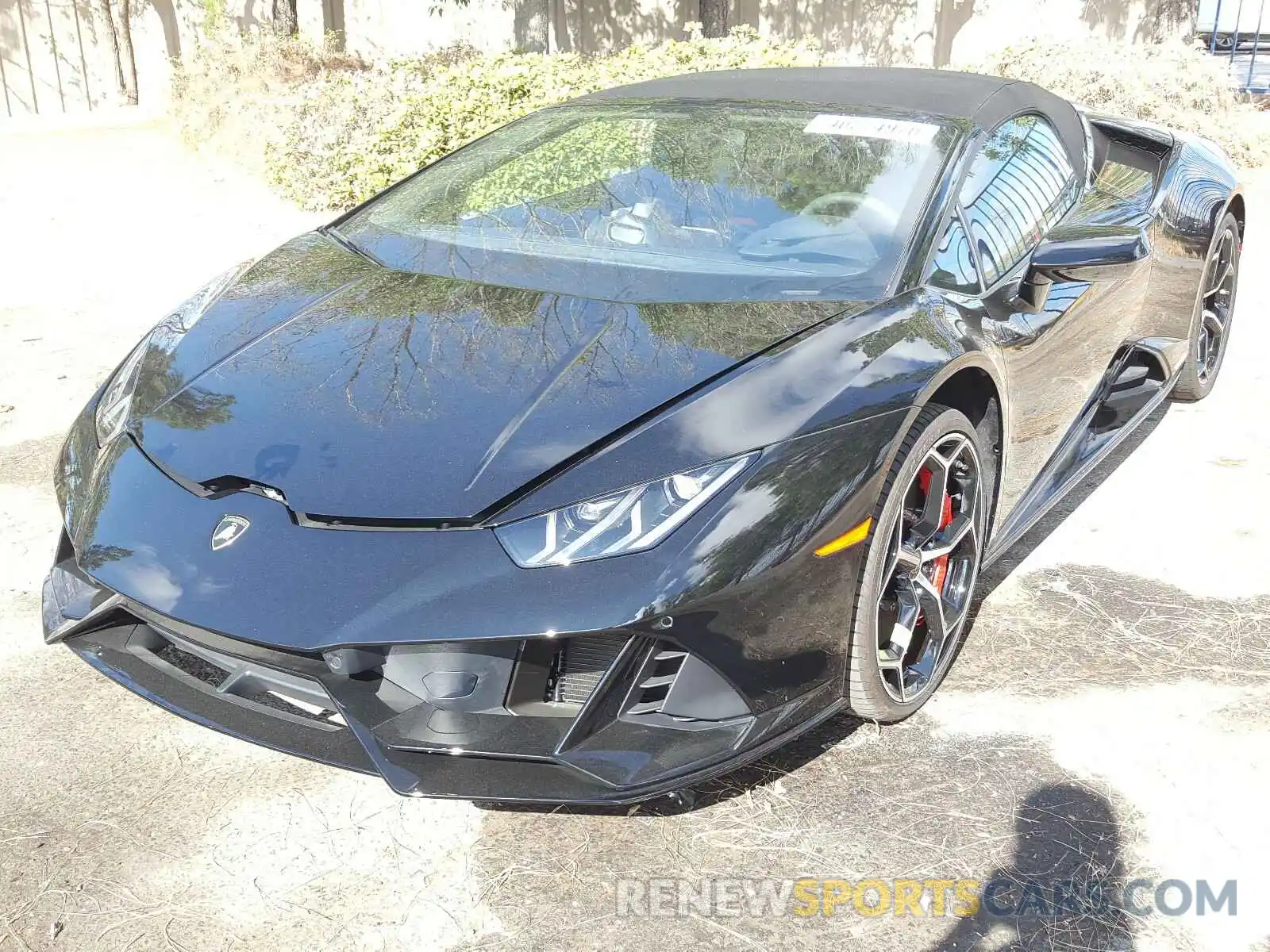 2 Photograph of a damaged car ZHWUT4ZF3LLA13443 LAMBORGHINI HURACAN EV 2020