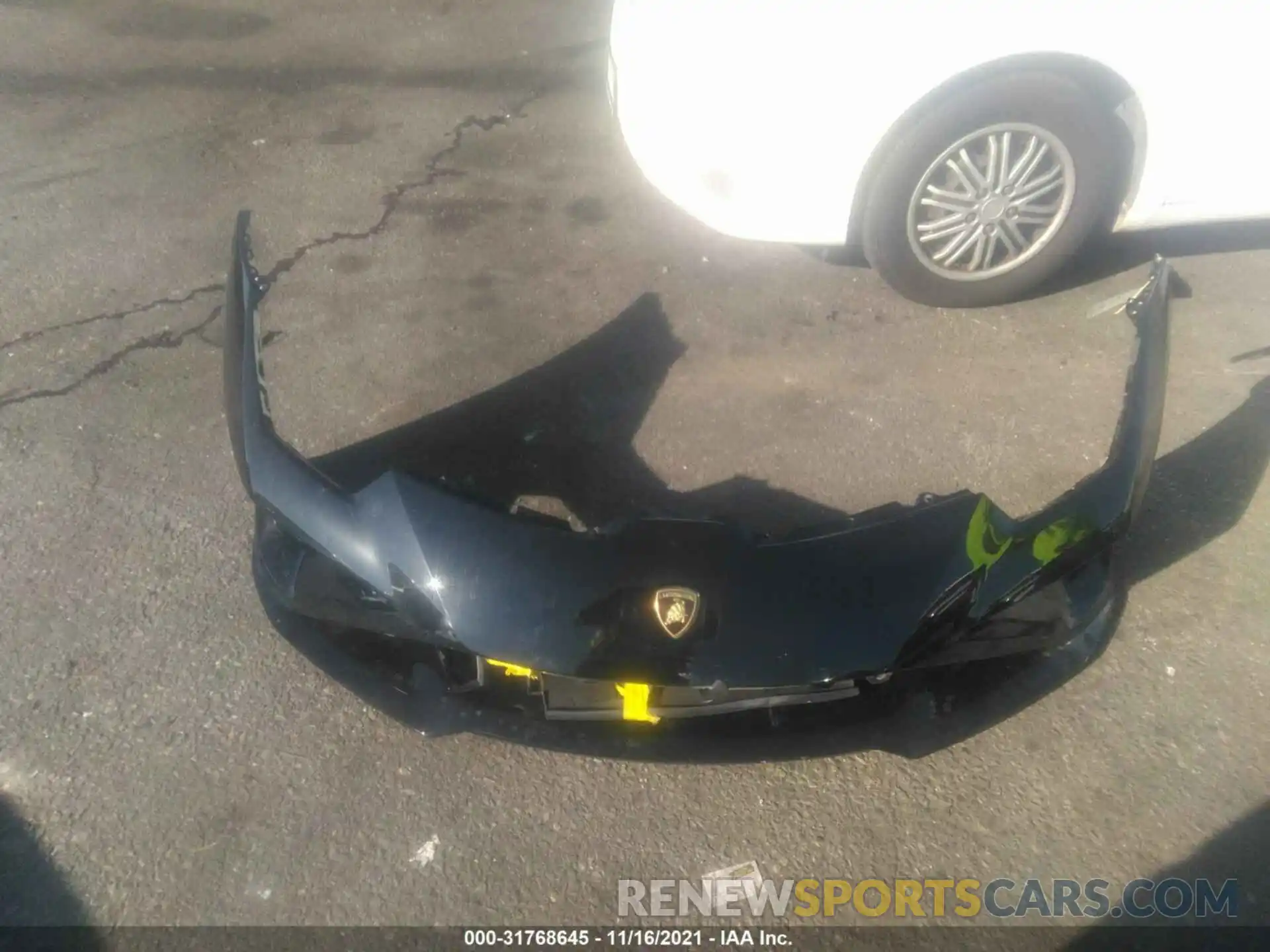 12 Photograph of a damaged car ZHWUF5ZF7LLA15189 LAMBORGHINI HURACAN EVO 2020