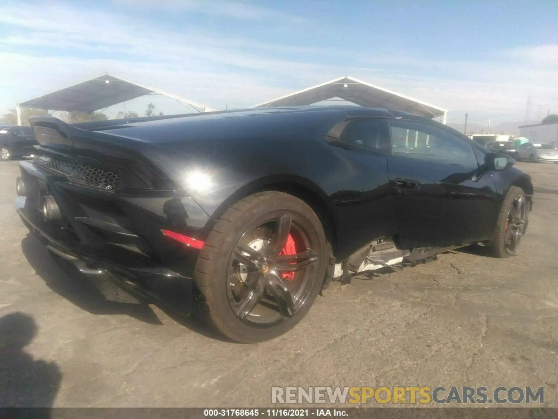 4 Photograph of a damaged car ZHWUF5ZF7LLA15189 LAMBORGHINI HURACAN EVO 2020