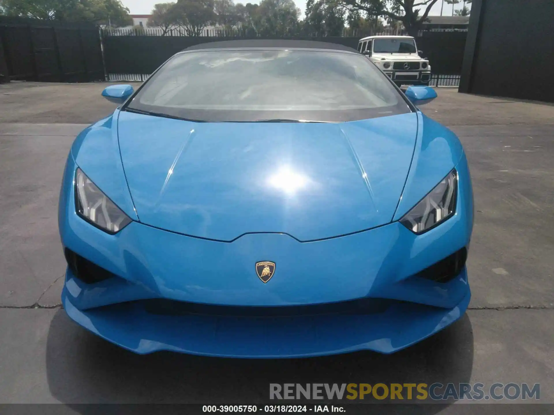 13 Photograph of a damaged car ZHWUT5ZF5MLA17050 LAMBORGHINI HURACAN EVO 2021