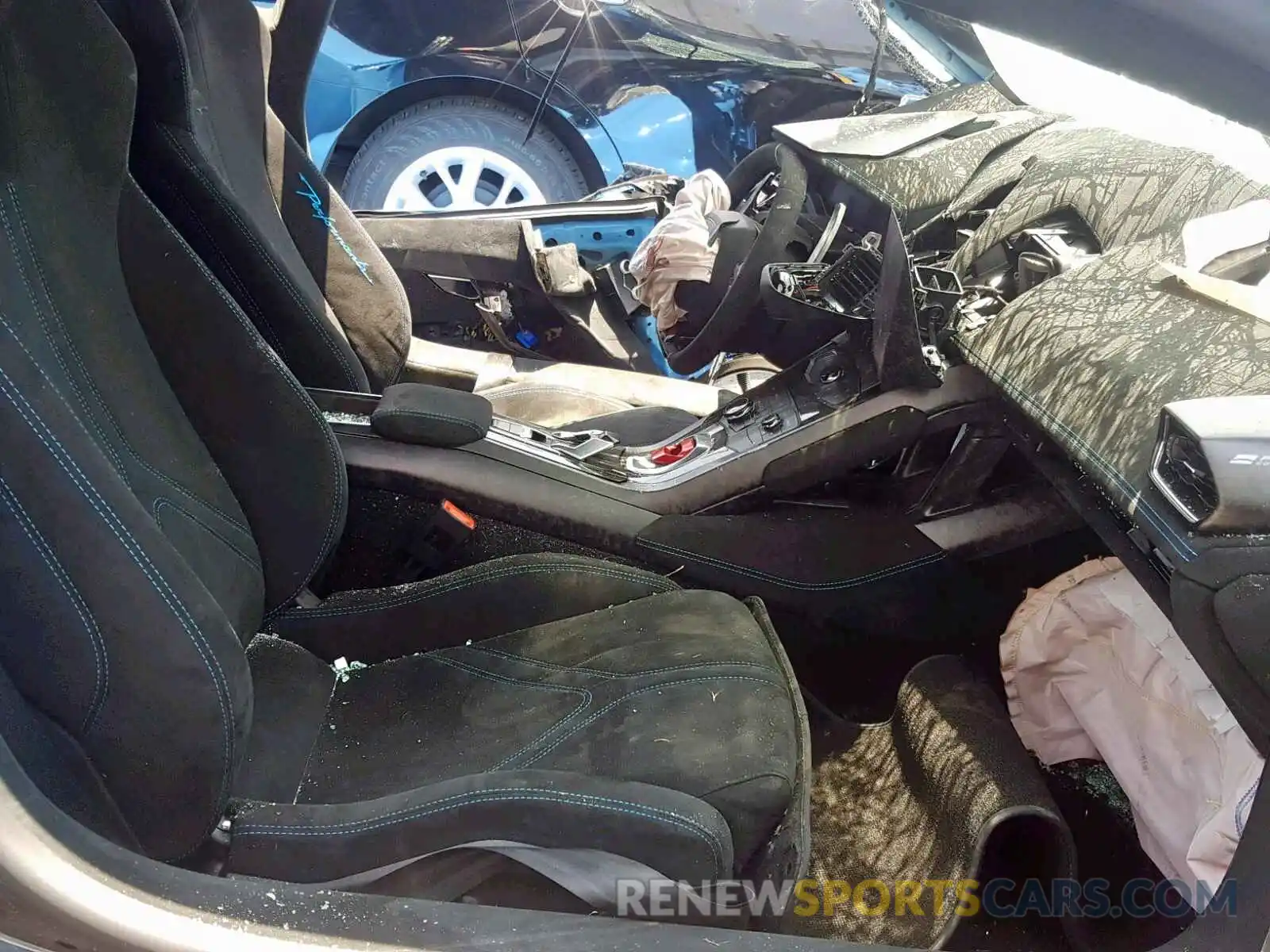 5 Photograph of a damaged car ZHWUD4ZF8KLA11988 LAMBORGHINI HURACAN PE 2019