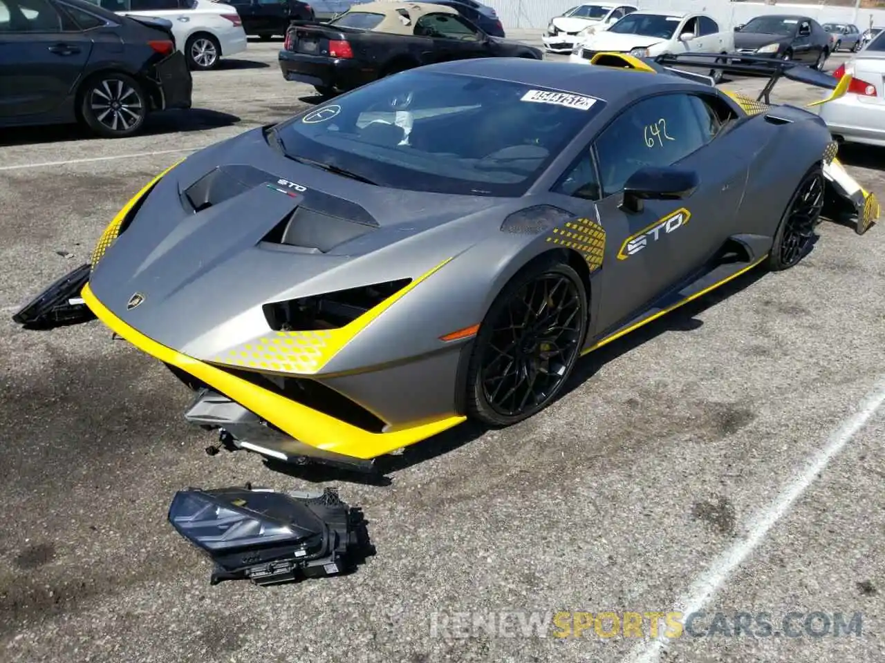 2 Photograph of a damaged car ZHWUA6ZX9NLA18143 LAMBORGHINI HURACAN ST 2022