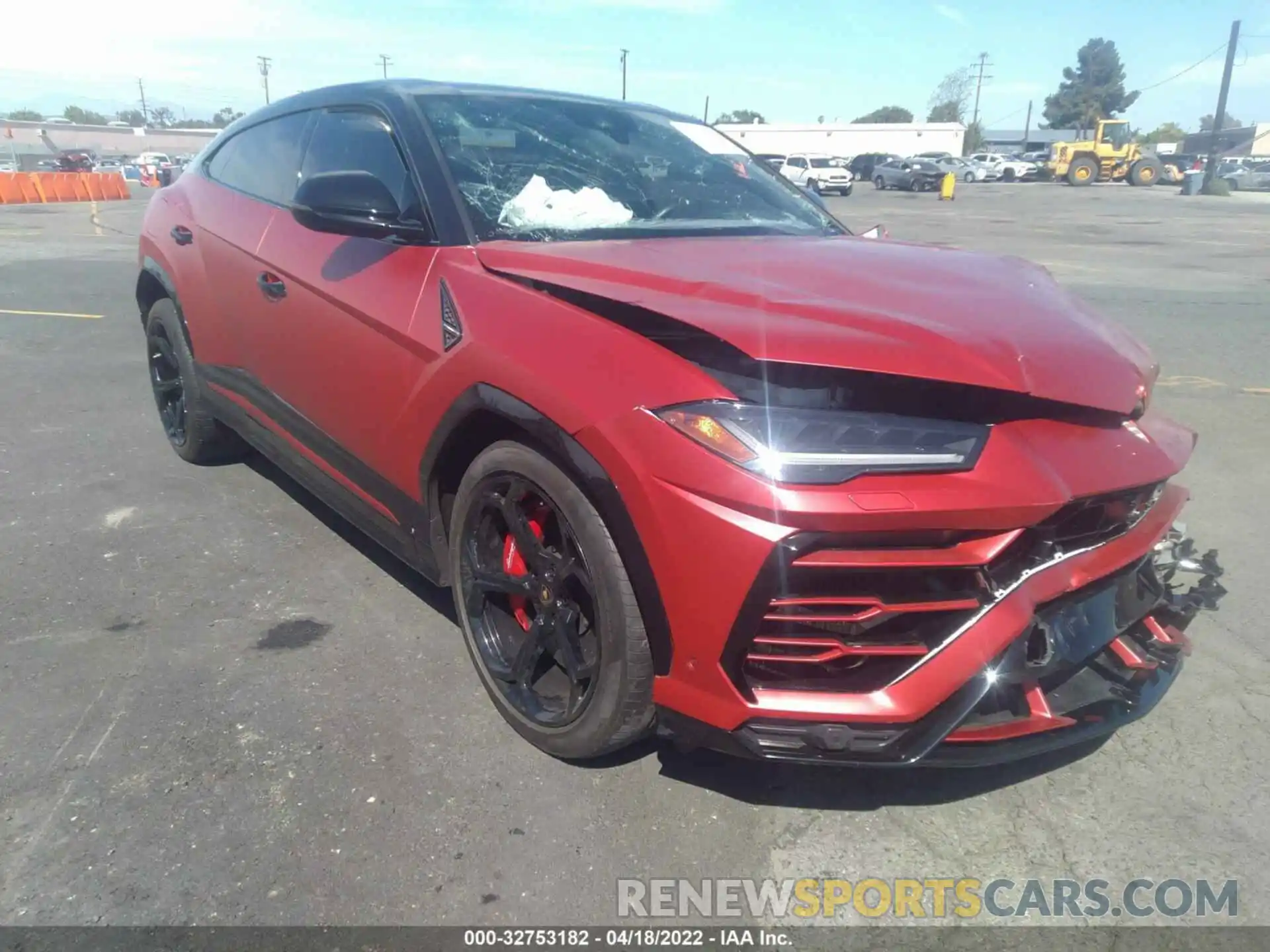 1 Photograph of a damaged car ZPBUA1ZL1KLA00858 LAMBORGHINI URUS 2019