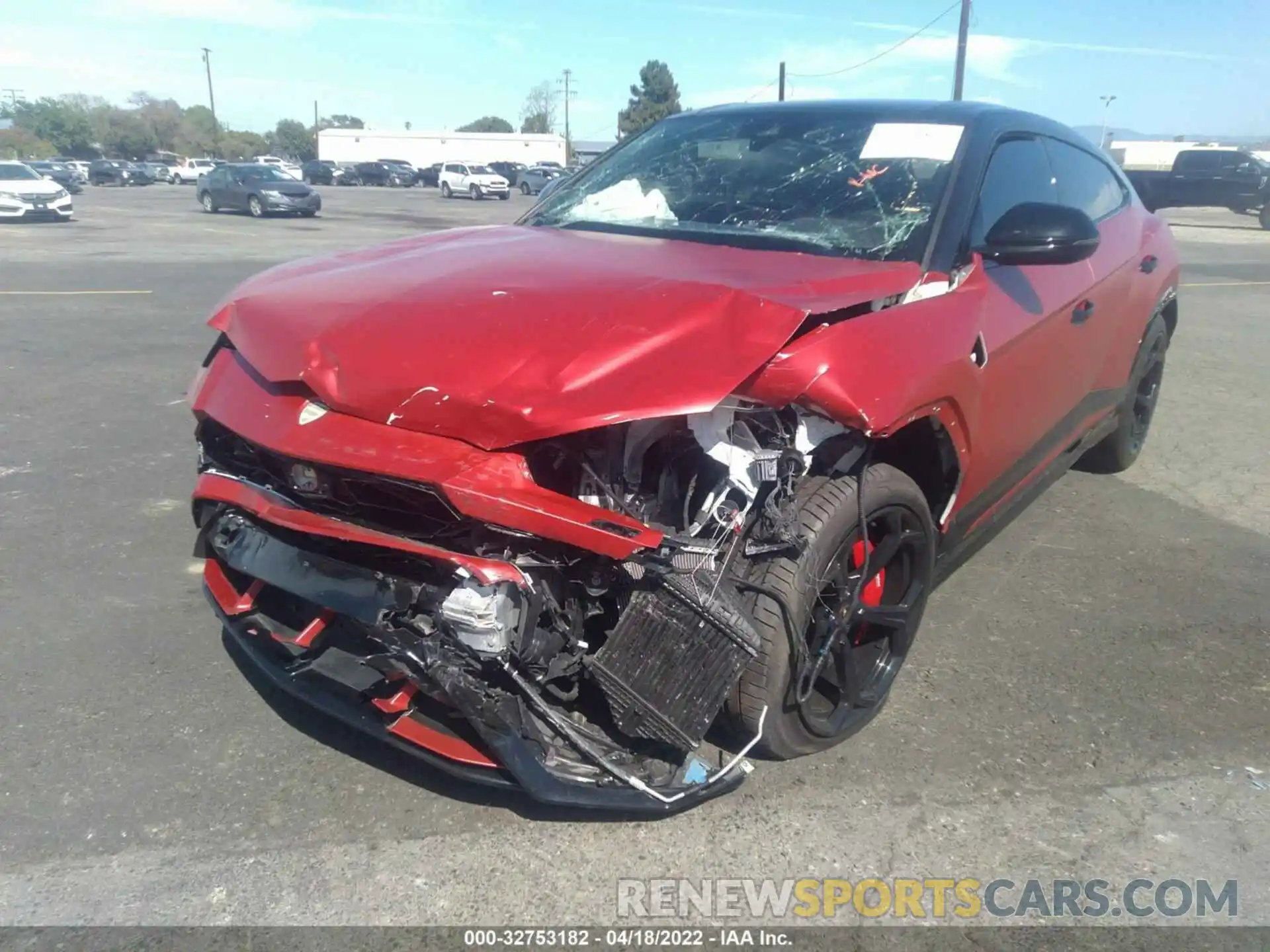 2 Photograph of a damaged car ZPBUA1ZL1KLA00858 LAMBORGHINI URUS 2019