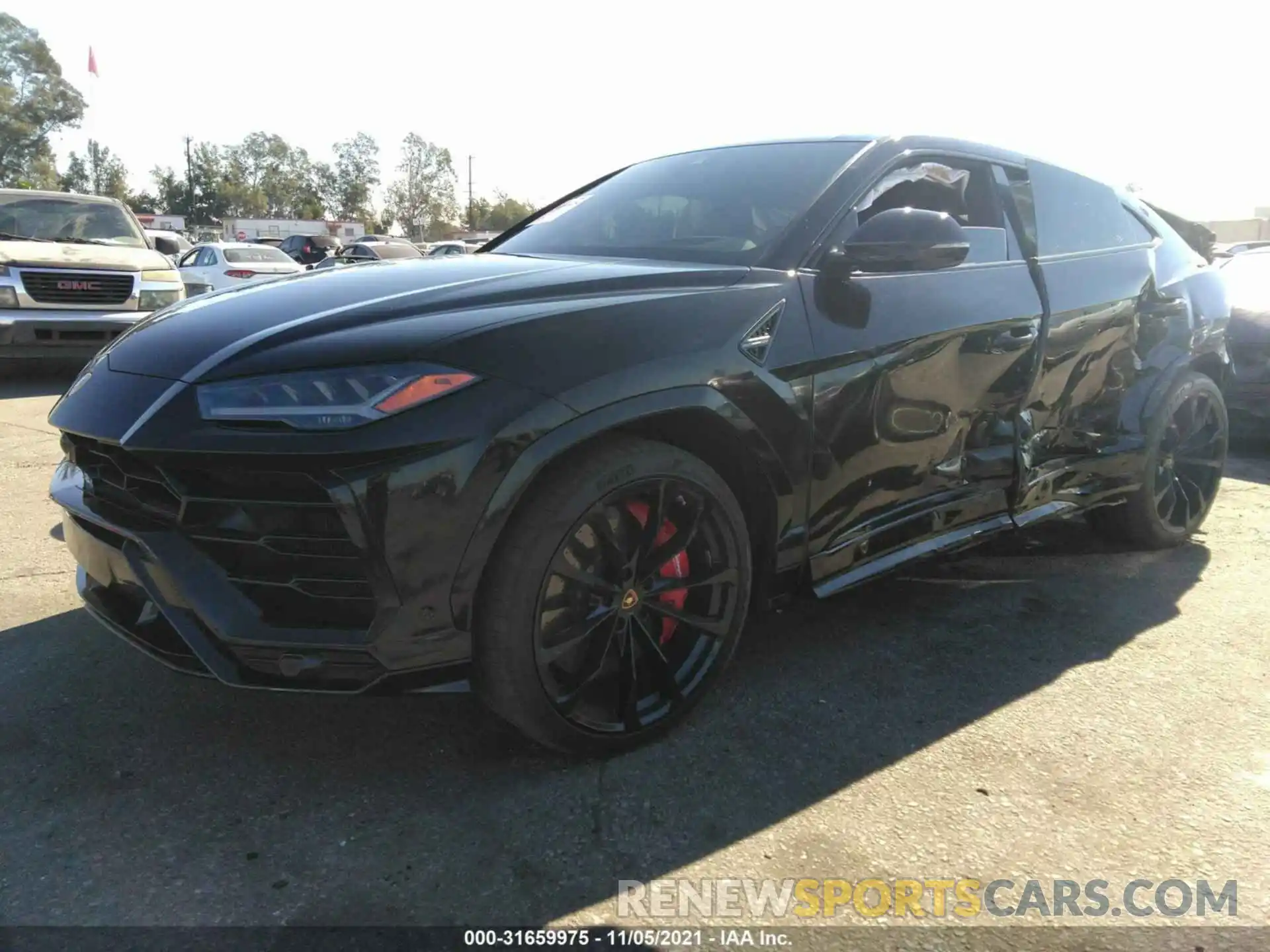 2 Photograph of a damaged car ZPBUA1ZL2KLA01842 LAMBORGHINI URUS 2019