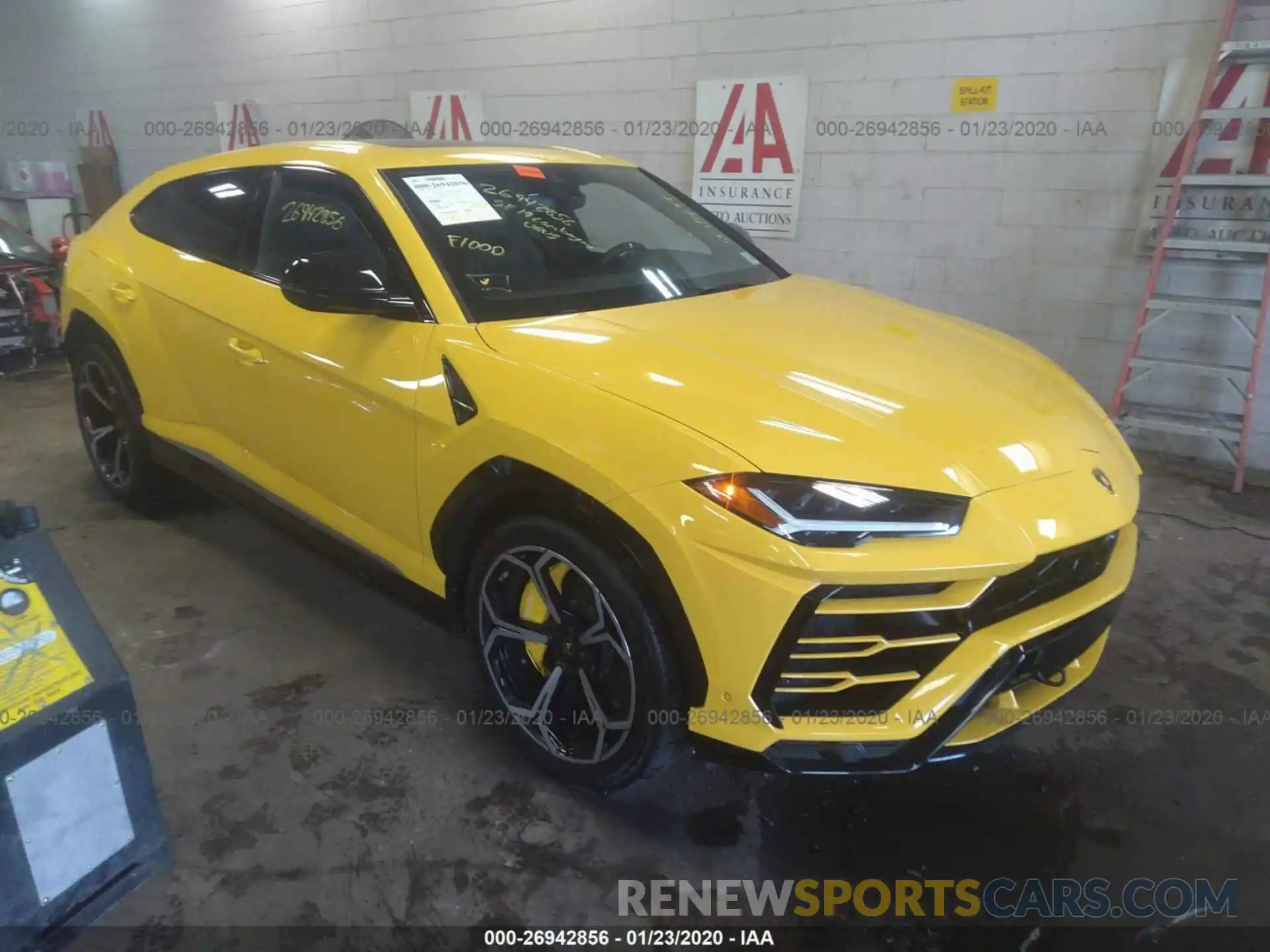 1 Photograph of a damaged car ZPBUA1ZL3KLA01123 LAMBORGHINI URUS 2019