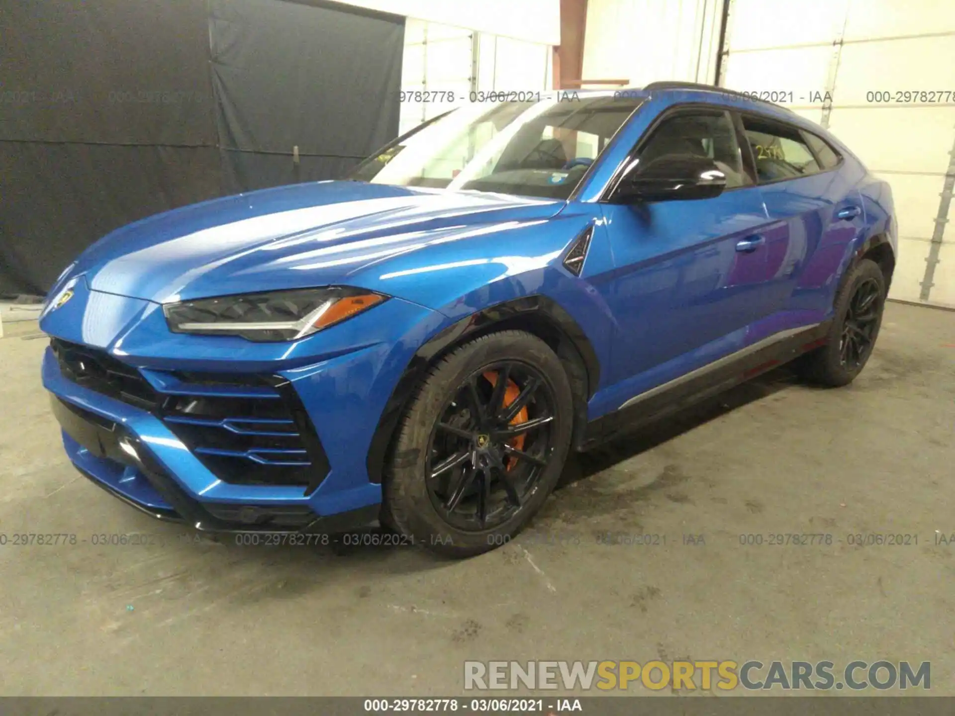 2 Photograph of a damaged car ZPBUA1ZL3KLA02725 LAMBORGHINI URUS 2019