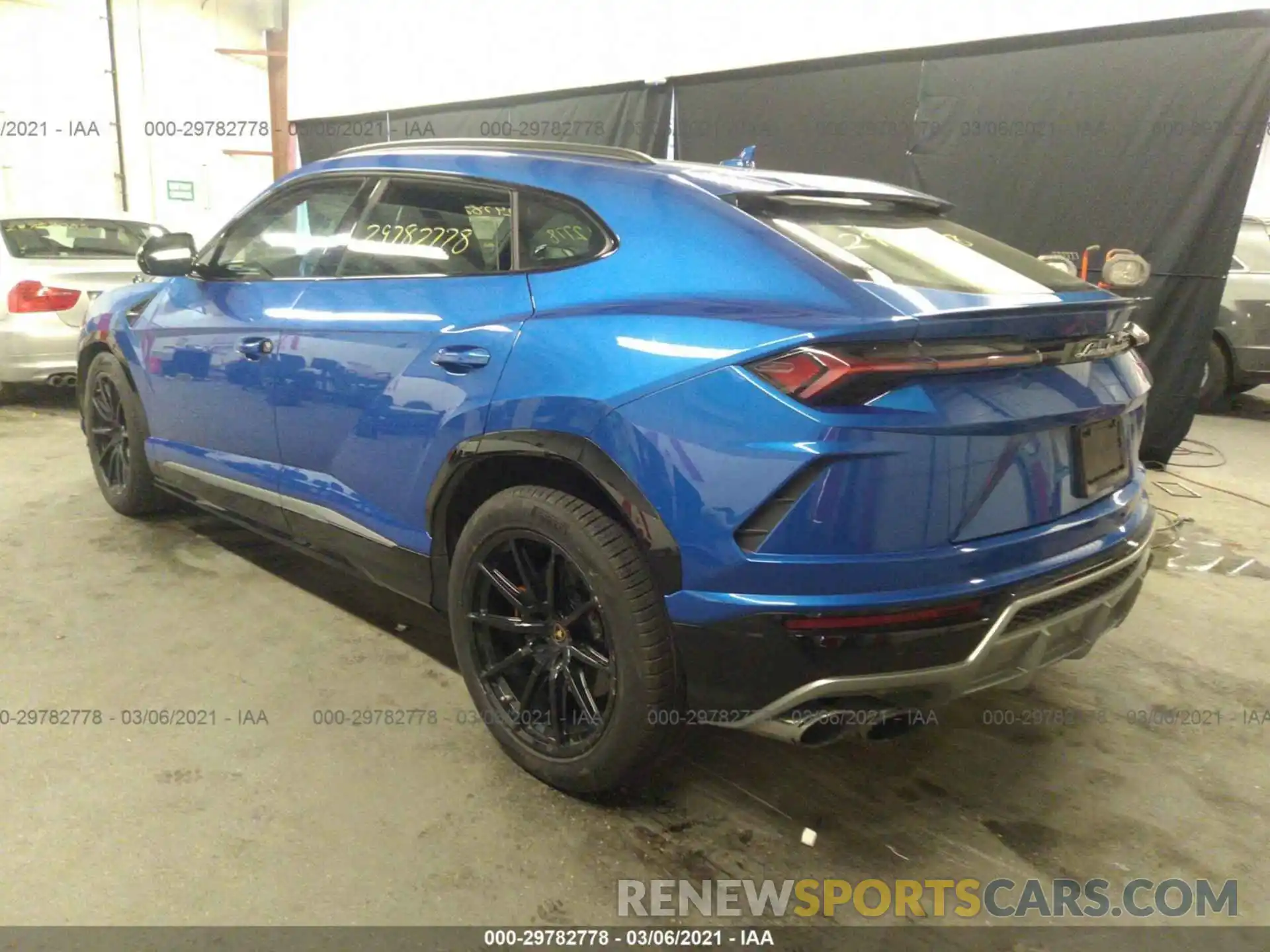 3 Фотография поврежденного автомобиля ZPBUA1ZL3KLA02725 LAMBORGHINI URUS 2019