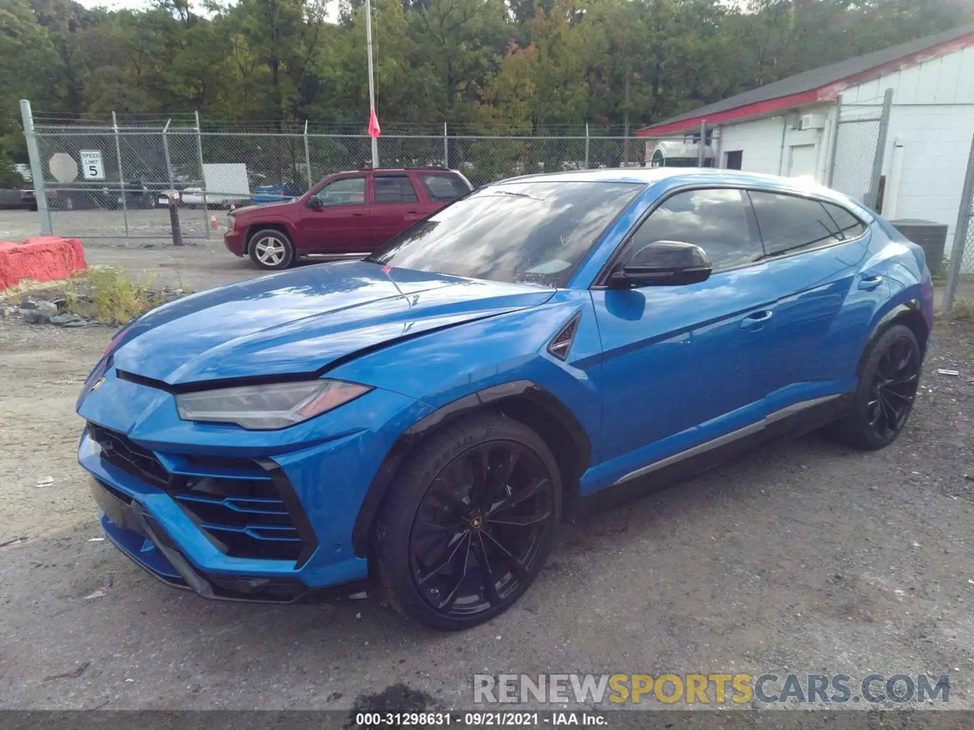 2 Photograph of a damaged car ZPBUA1ZL3KLA03602 LAMBORGHINI URUS 2019