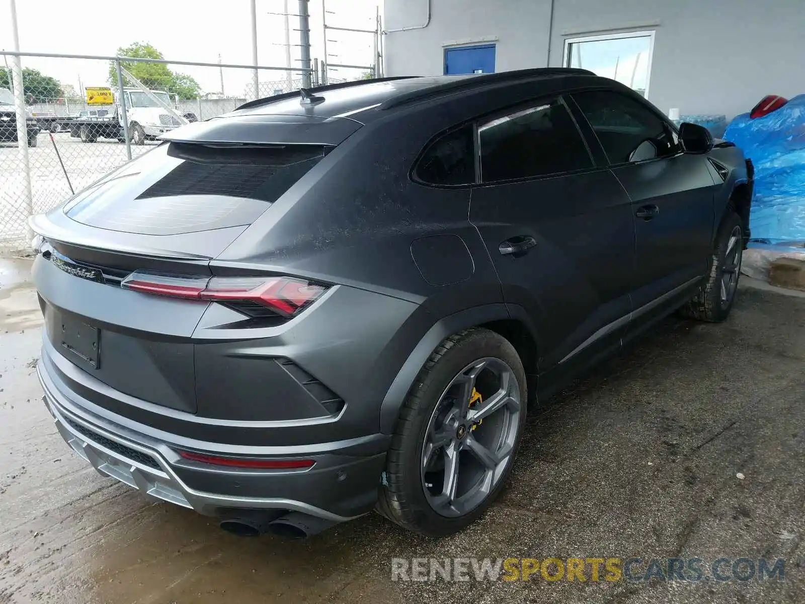 4 Фотография поврежденного автомобиля ZPBUA1ZL7KLA01061 LAMBORGHINI URUS 2019