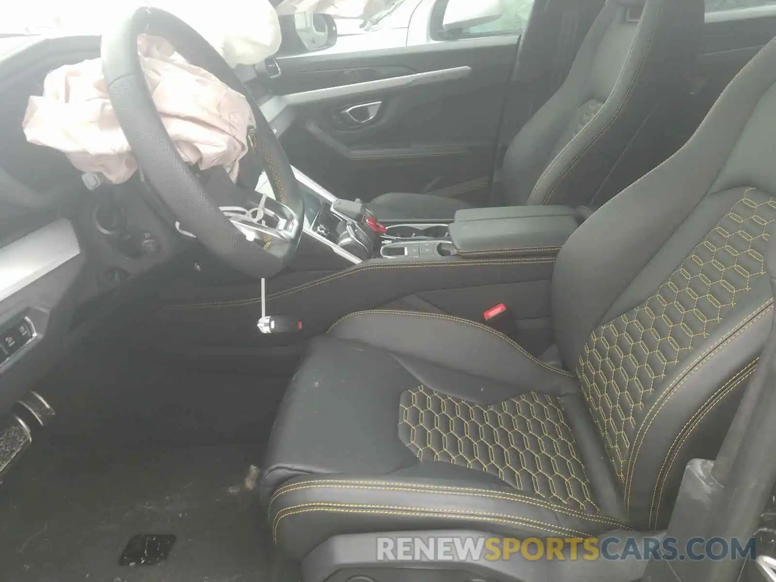 5 Photograph of a damaged car ZPBUA1ZL8KLA04079 LAMBORGHINI URUS 2019