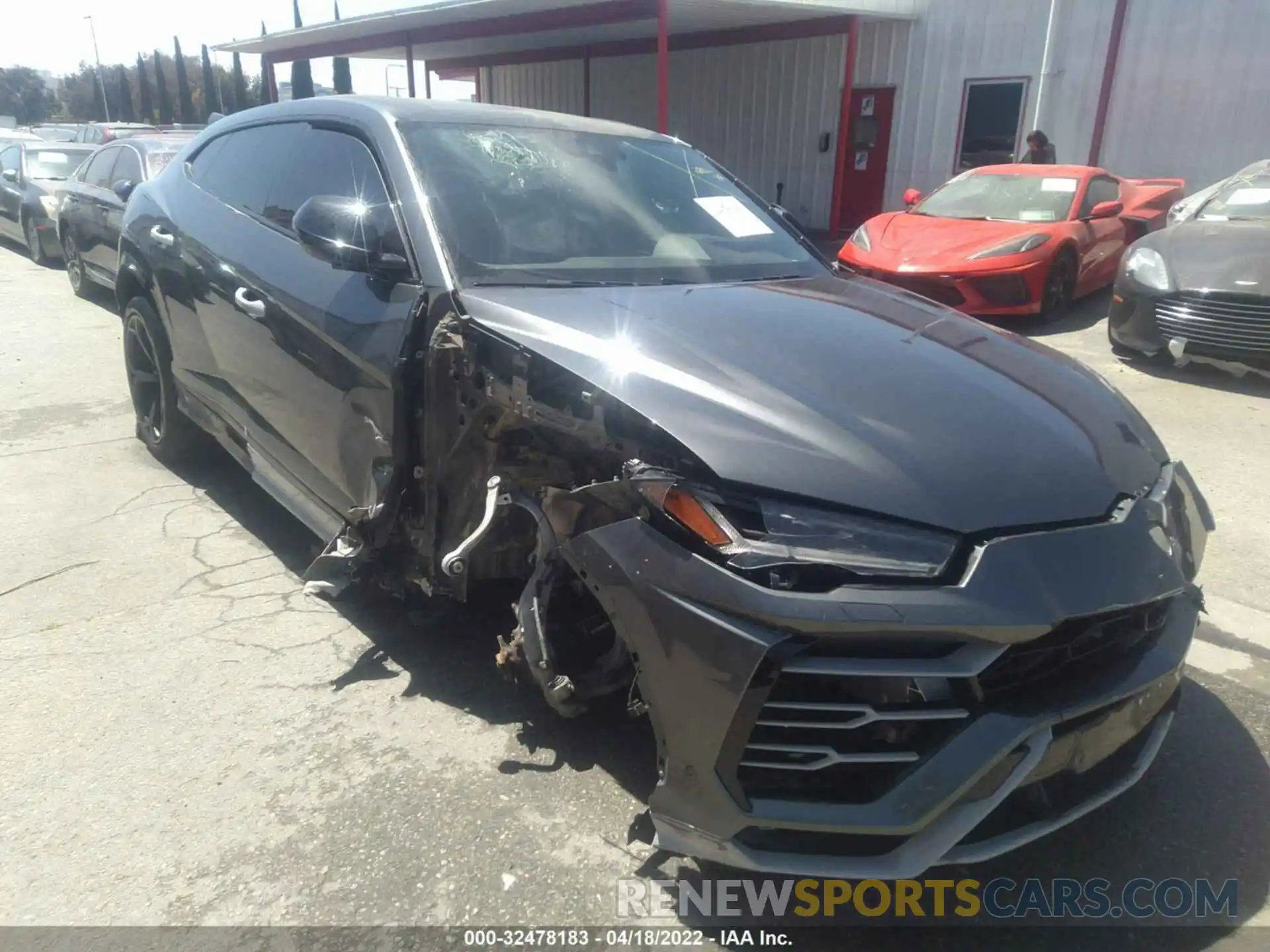 1 Photograph of a damaged car ZPBUA1ZL9KLA01112 LAMBORGHINI URUS 2019