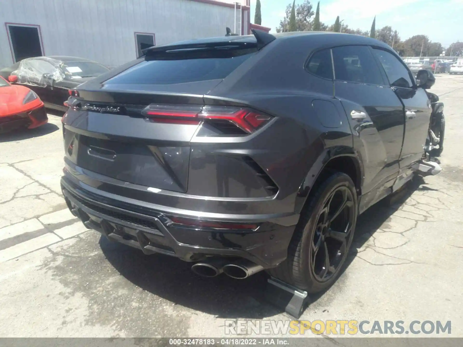 4 Фотография поврежденного автомобиля ZPBUA1ZL9KLA01112 LAMBORGHINI URUS 2019