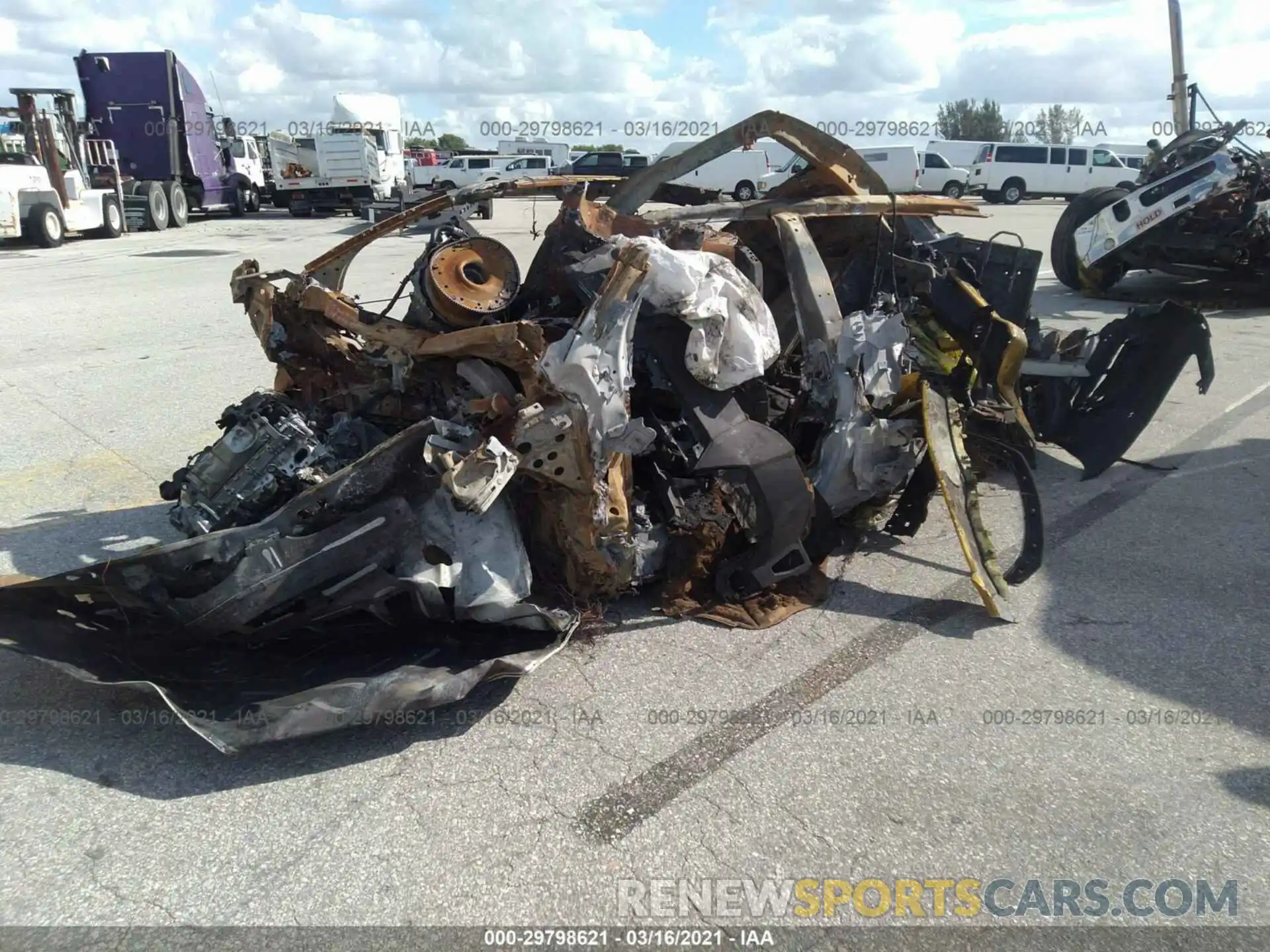 2 Photograph of a damaged car ZPBUA1ZLXKLA02480 LAMBORGHINI URUS 2019