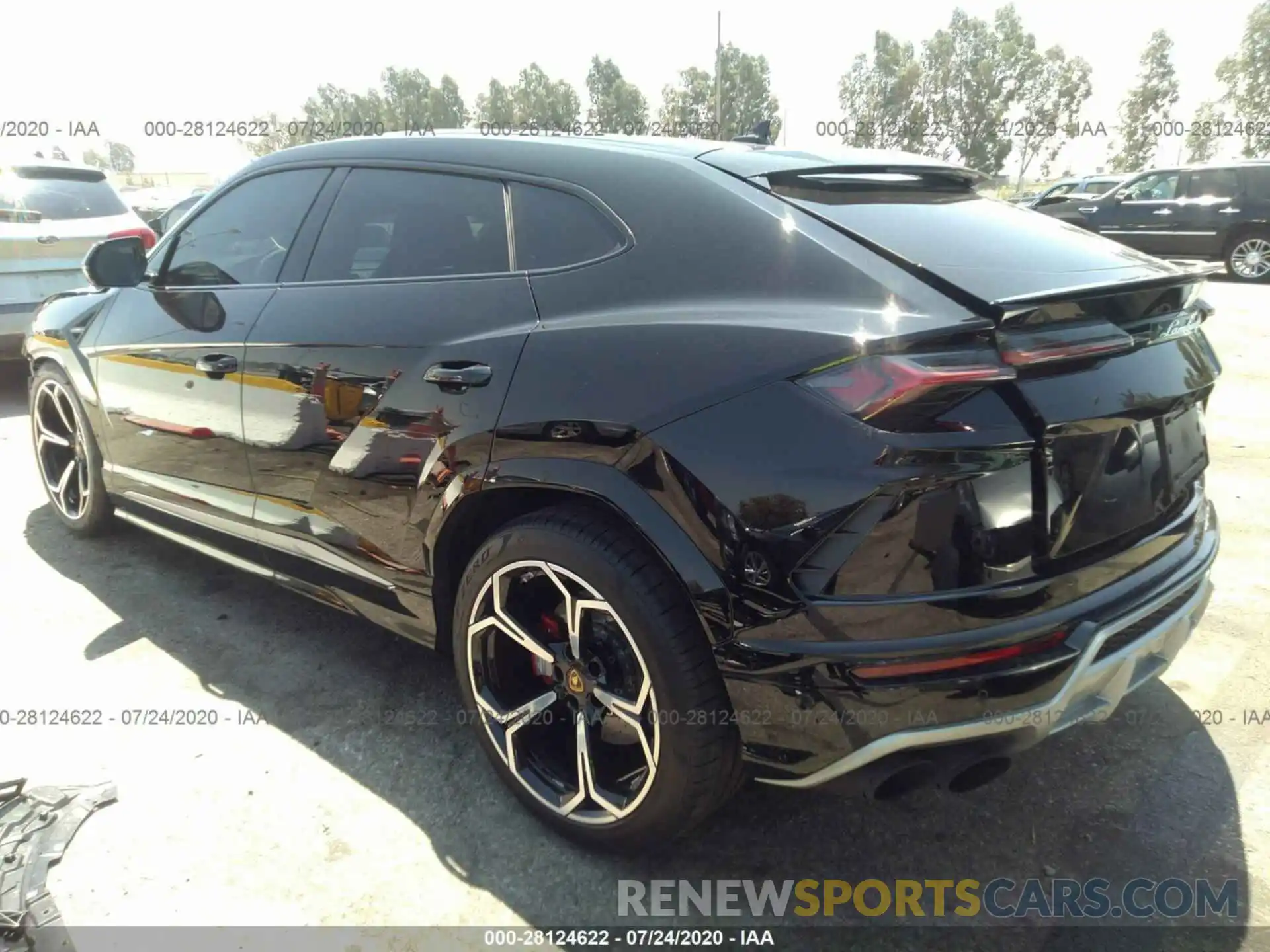 3 Фотография поврежденного автомобиля ZPBUA1ZL1LLA07701 LAMBORGHINI URUS 2020