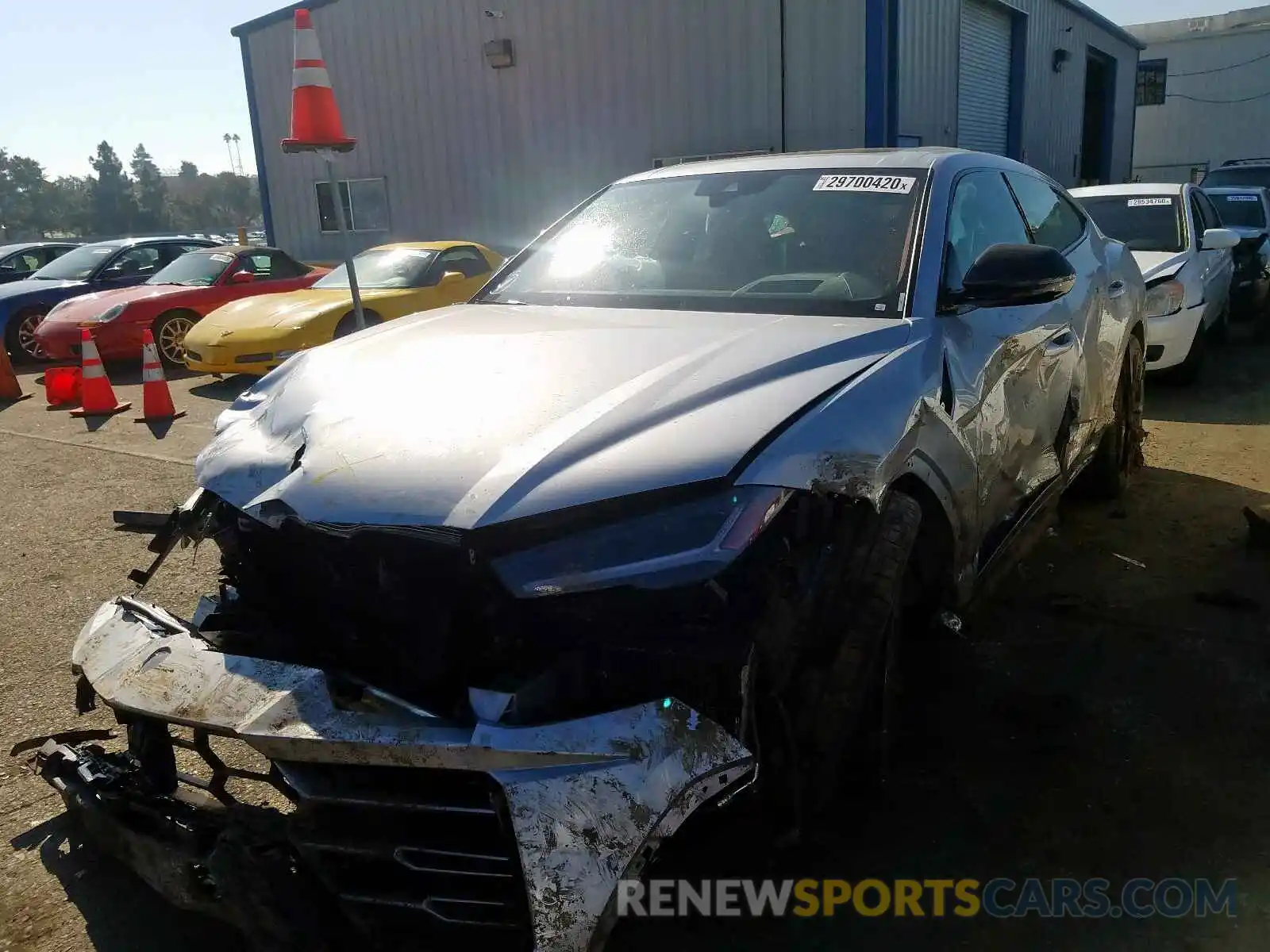 2 Photograph of a damaged car ZPBUA1ZL9LLA06599 LAMBORGHINI URUS 2020