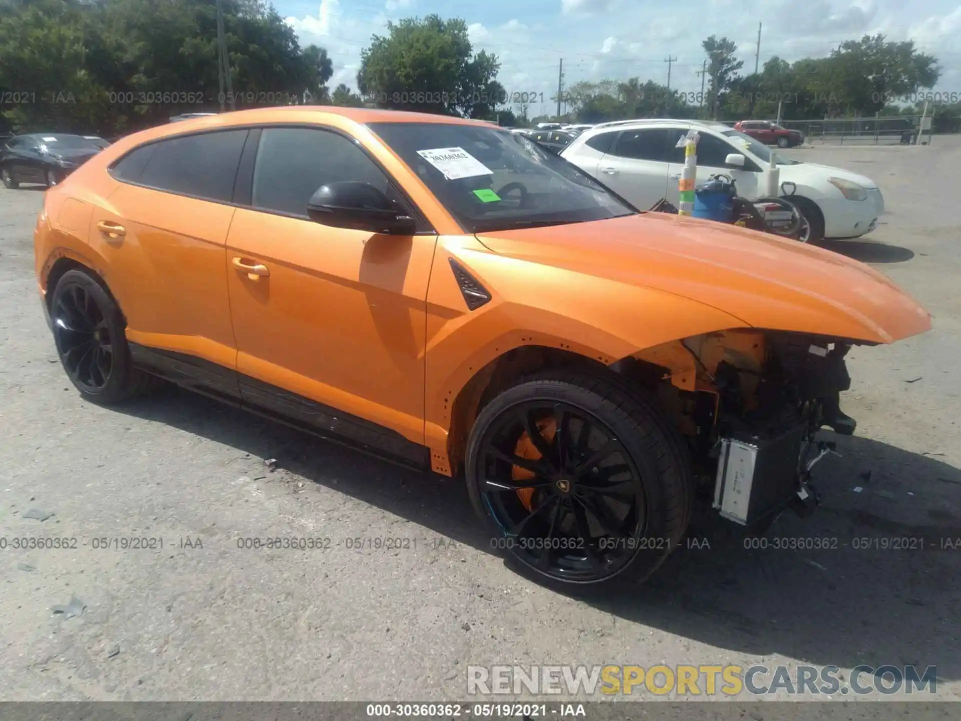 1 Photograph of a damaged car ZPBUA1ZL8MLA11861 LAMBORGHINI URUS 2021