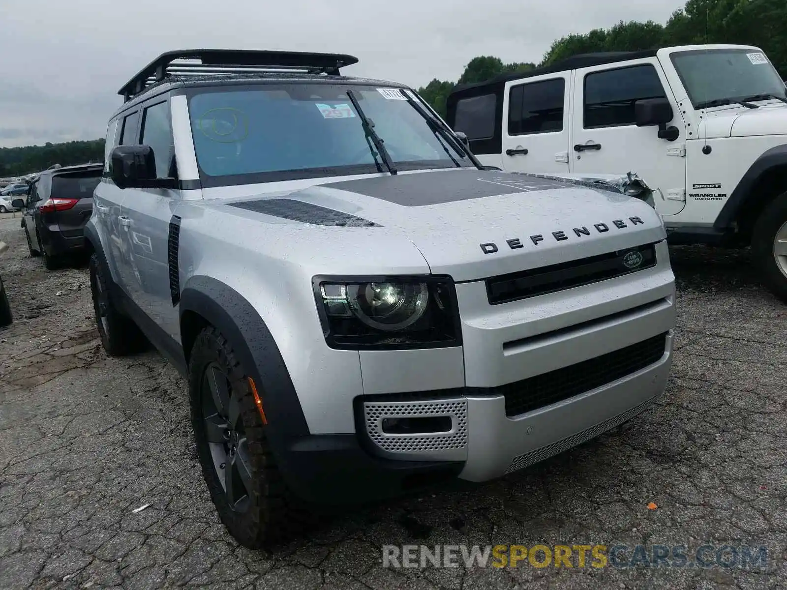 1 Photograph of a damaged car SALEP7EU4L2010022 LAND ROVER ALL OTHER 2020