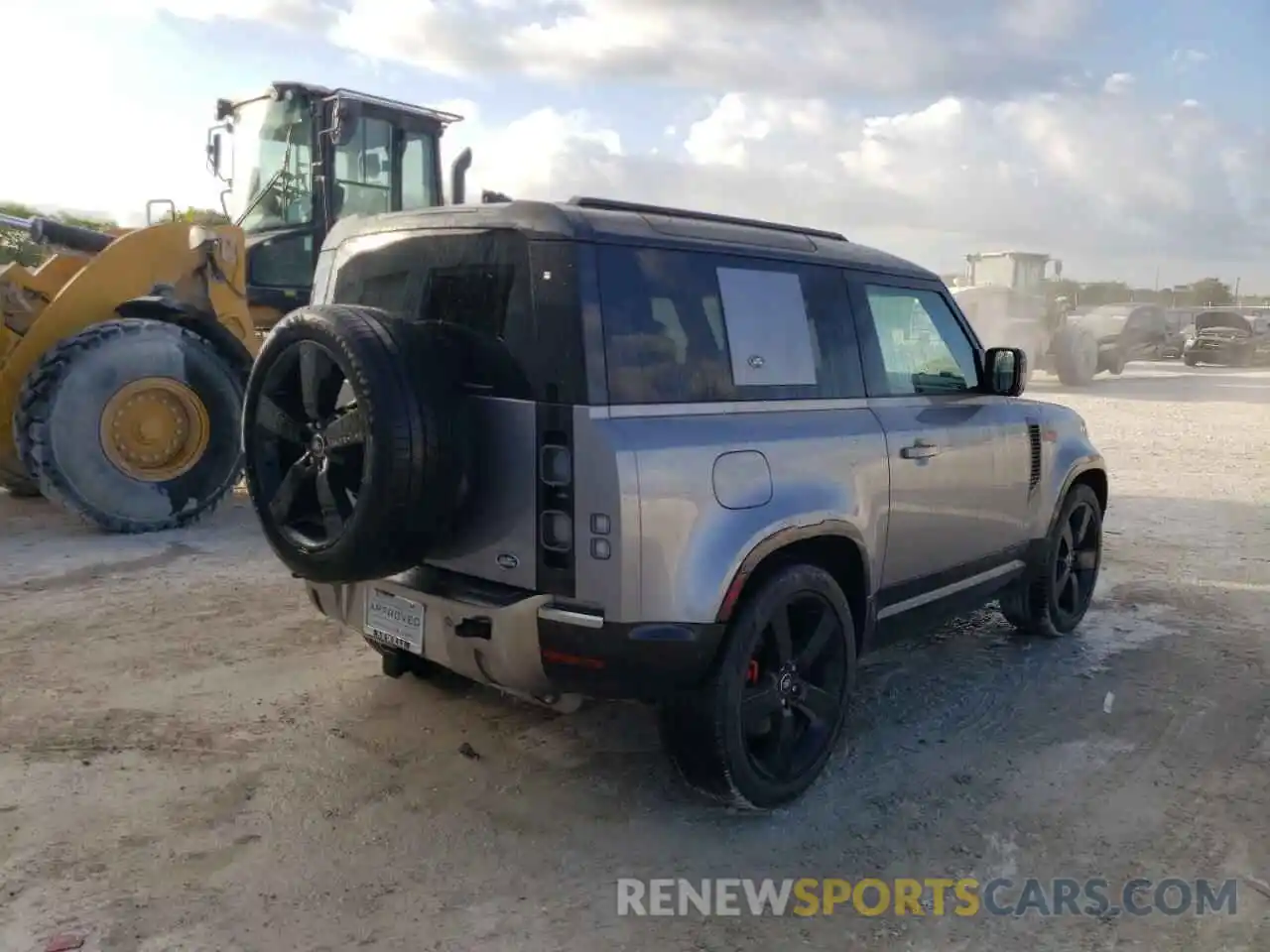 4 Photograph of a damaged car SALEX6RU8M2057186 LAND ROVER ALL OTHER 2021