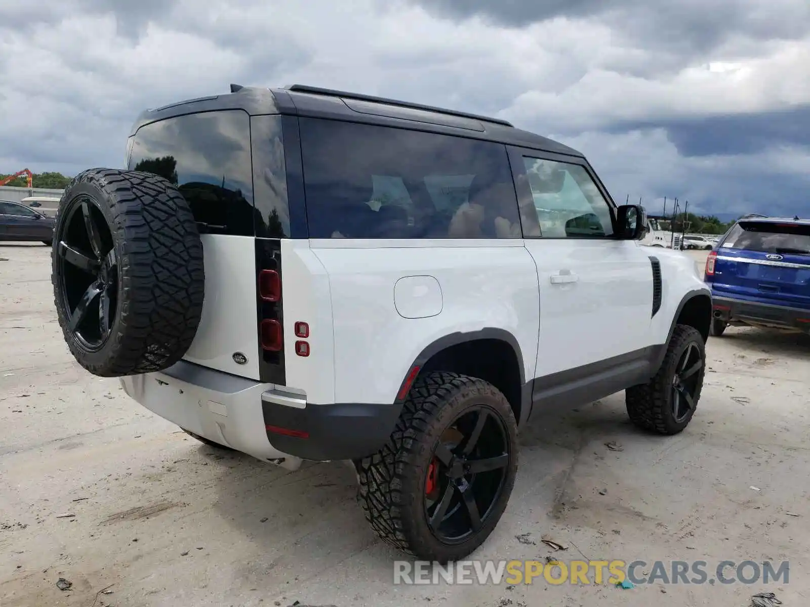 4 Photograph of a damaged car SALEK6RX5N2066065 LAND ROVER ALL OTHER 2022