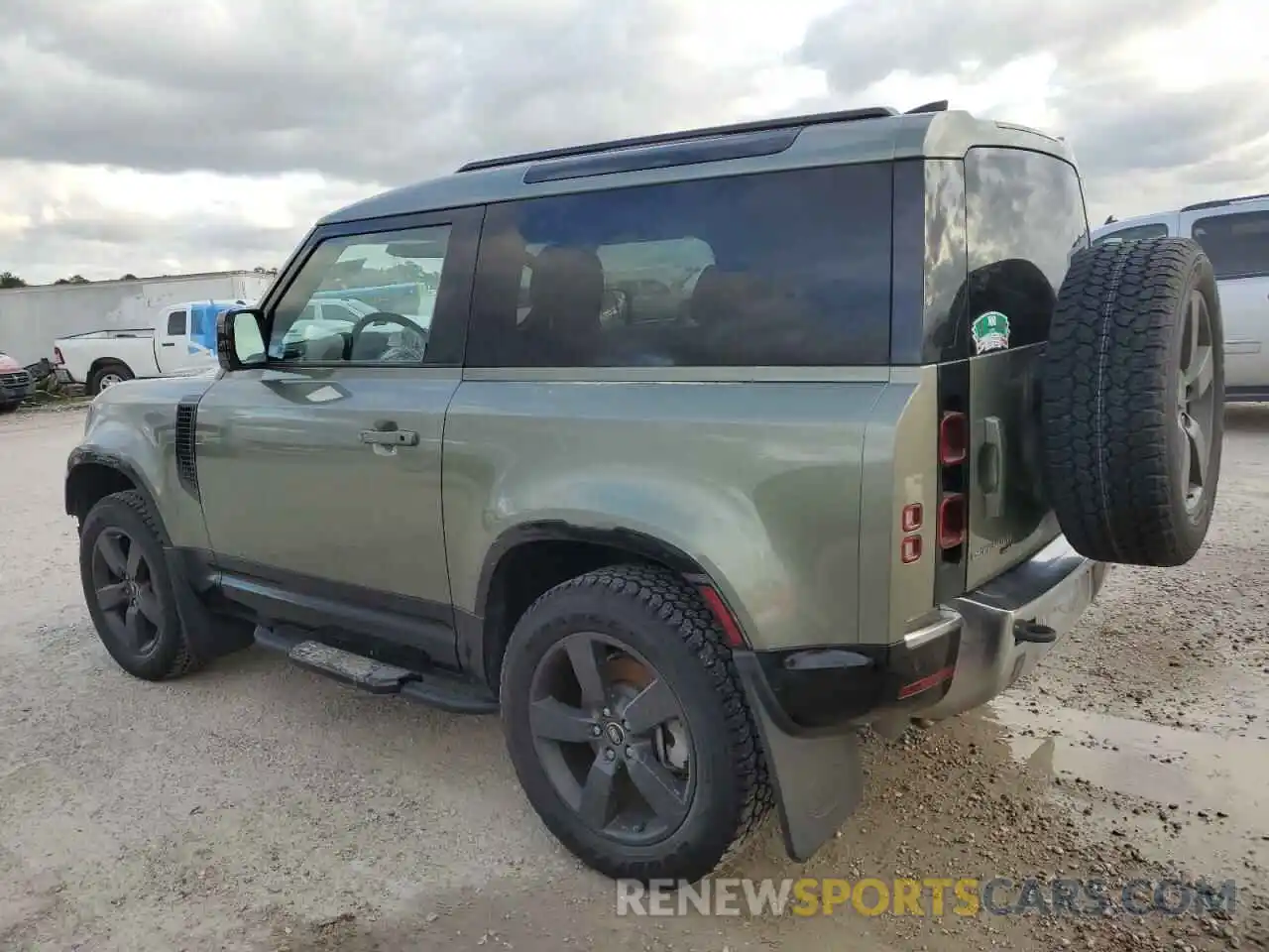 2 Photograph of a damaged car SALEP6EU1P2167300 LAND ROVER ALL OTHER 2023