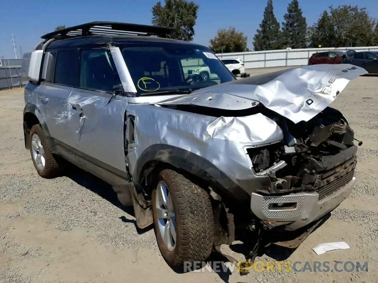 1 Photograph of a damaged car SALE17EU0L2002405 LAND ROVER DEFENDER 2020