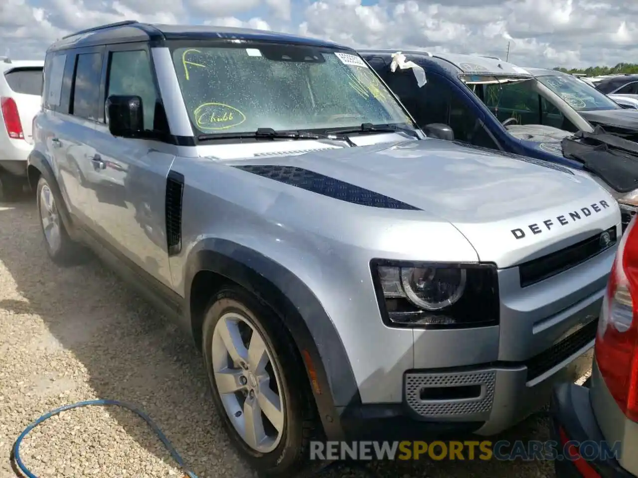 1 Photograph of a damaged car SALE17EU0L2010231 LAND ROVER DEFENDER 2020