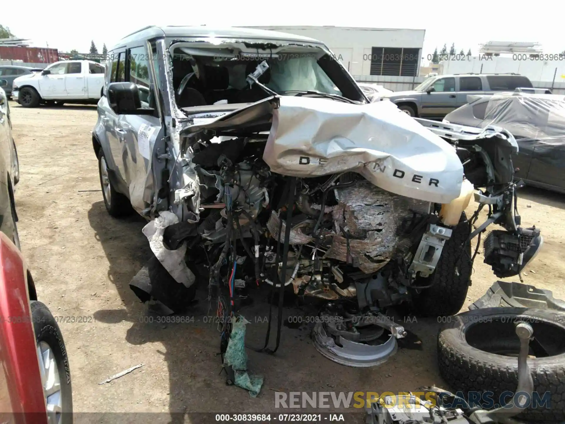 1 Photograph of a damaged car SALE17EU4L2002505 LAND ROVER DEFENDER 2020