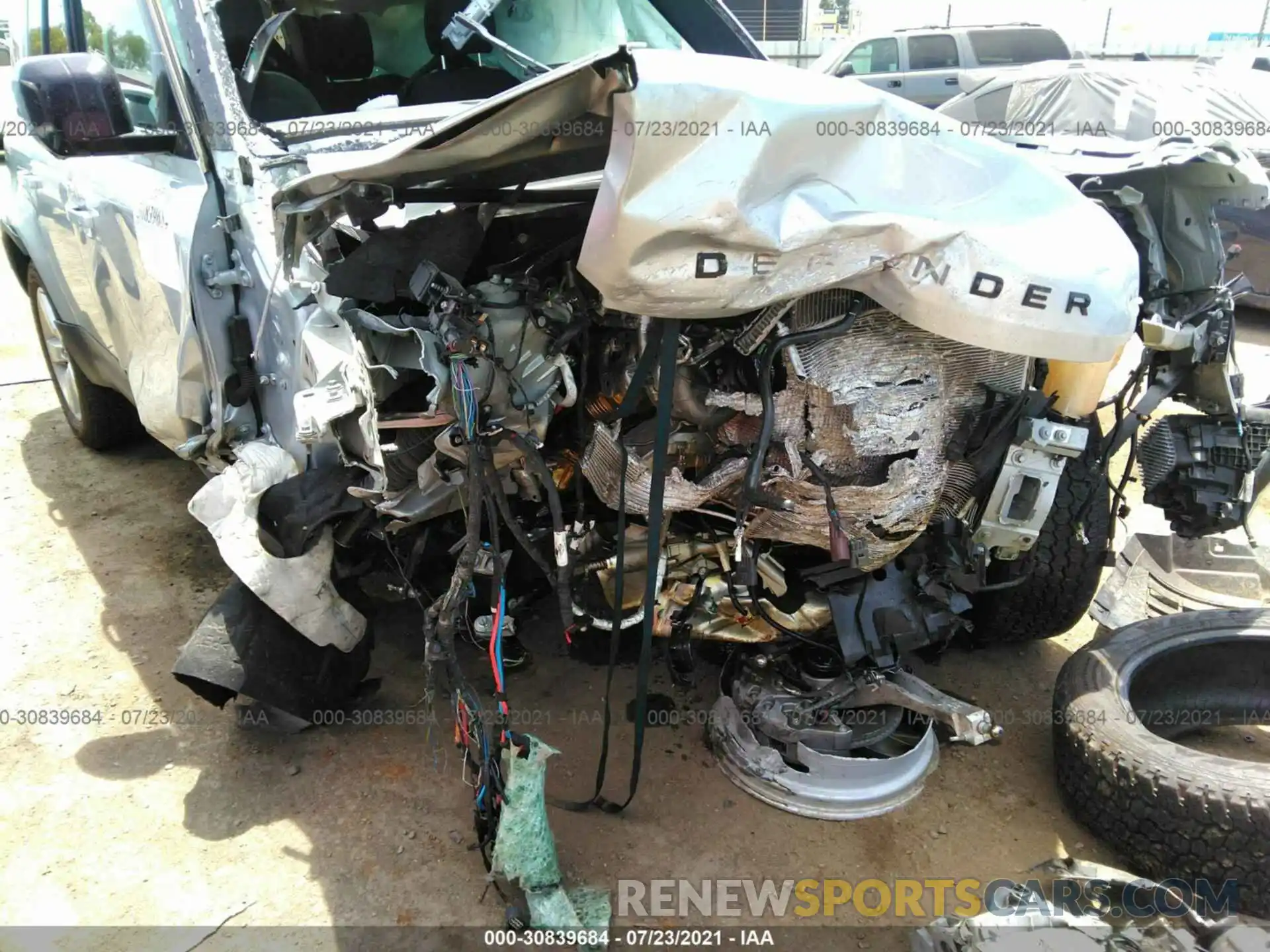 6 Photograph of a damaged car SALE17EU4L2002505 LAND ROVER DEFENDER 2020