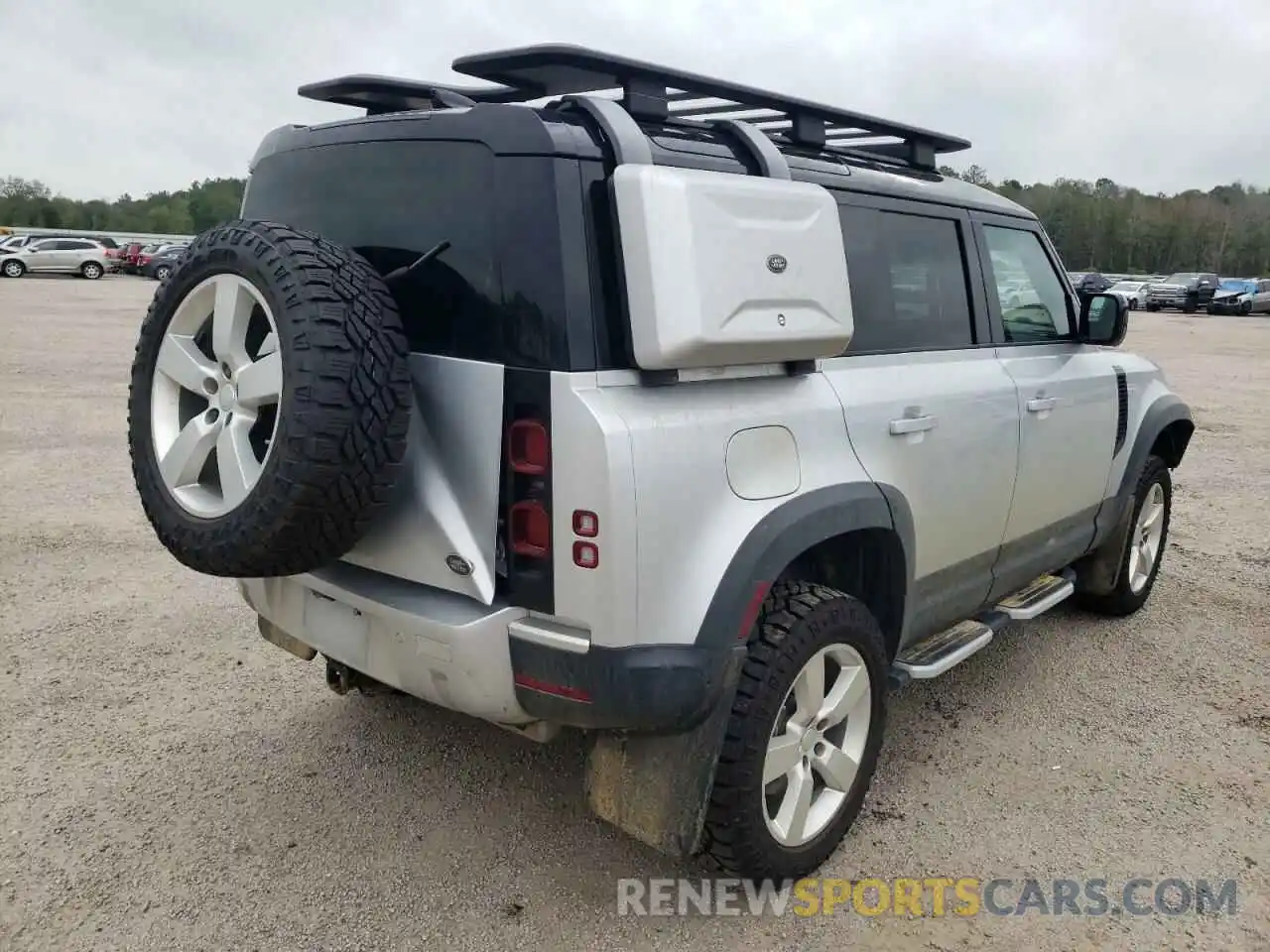 4 Photograph of a damaged car SALE17EU6L2010590 LAND ROVER DEFENDER 2020