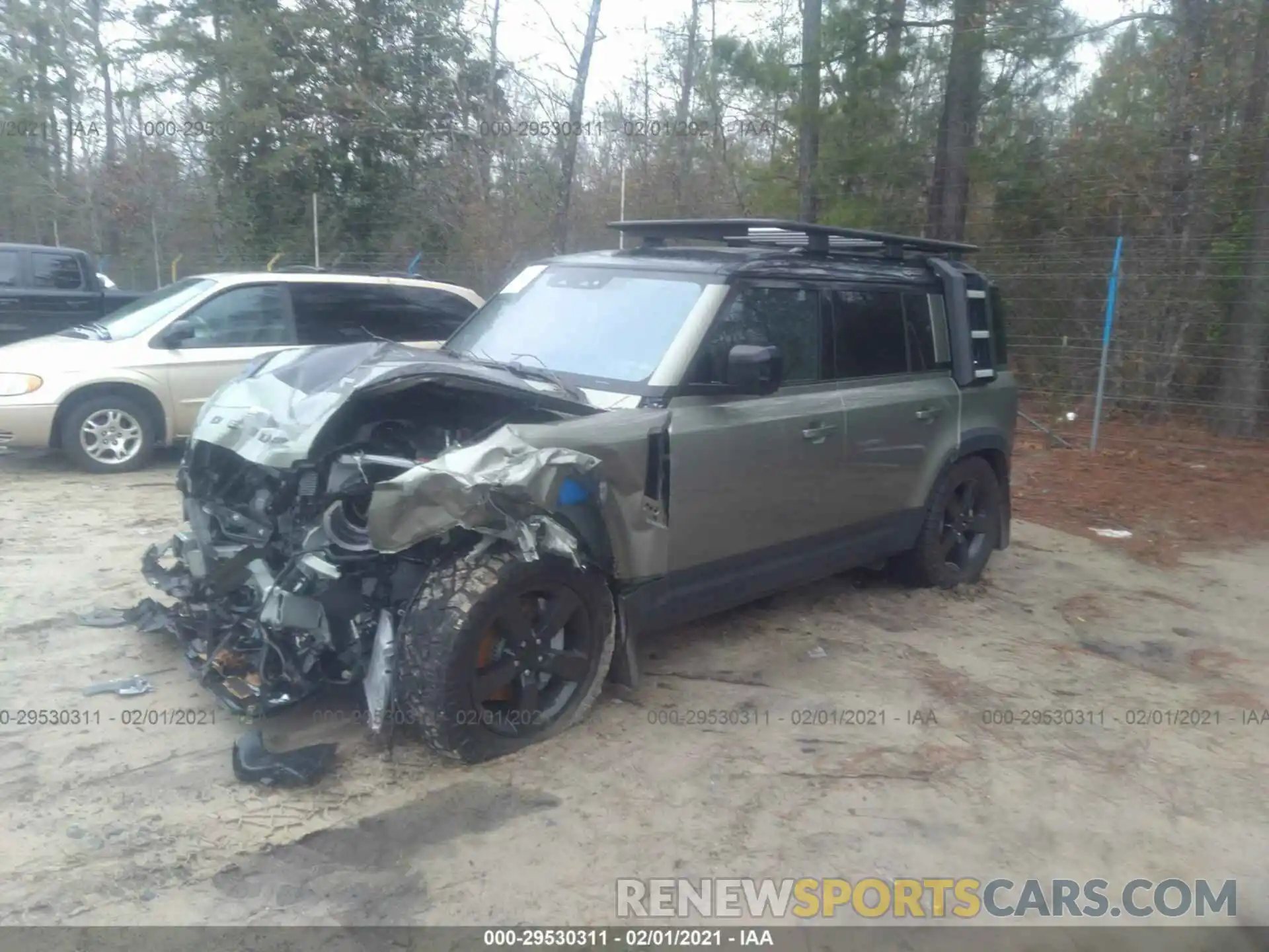 2 Фотография поврежденного автомобиля SALE1EEU4L2014433 LAND ROVER DEFENDER 2020
