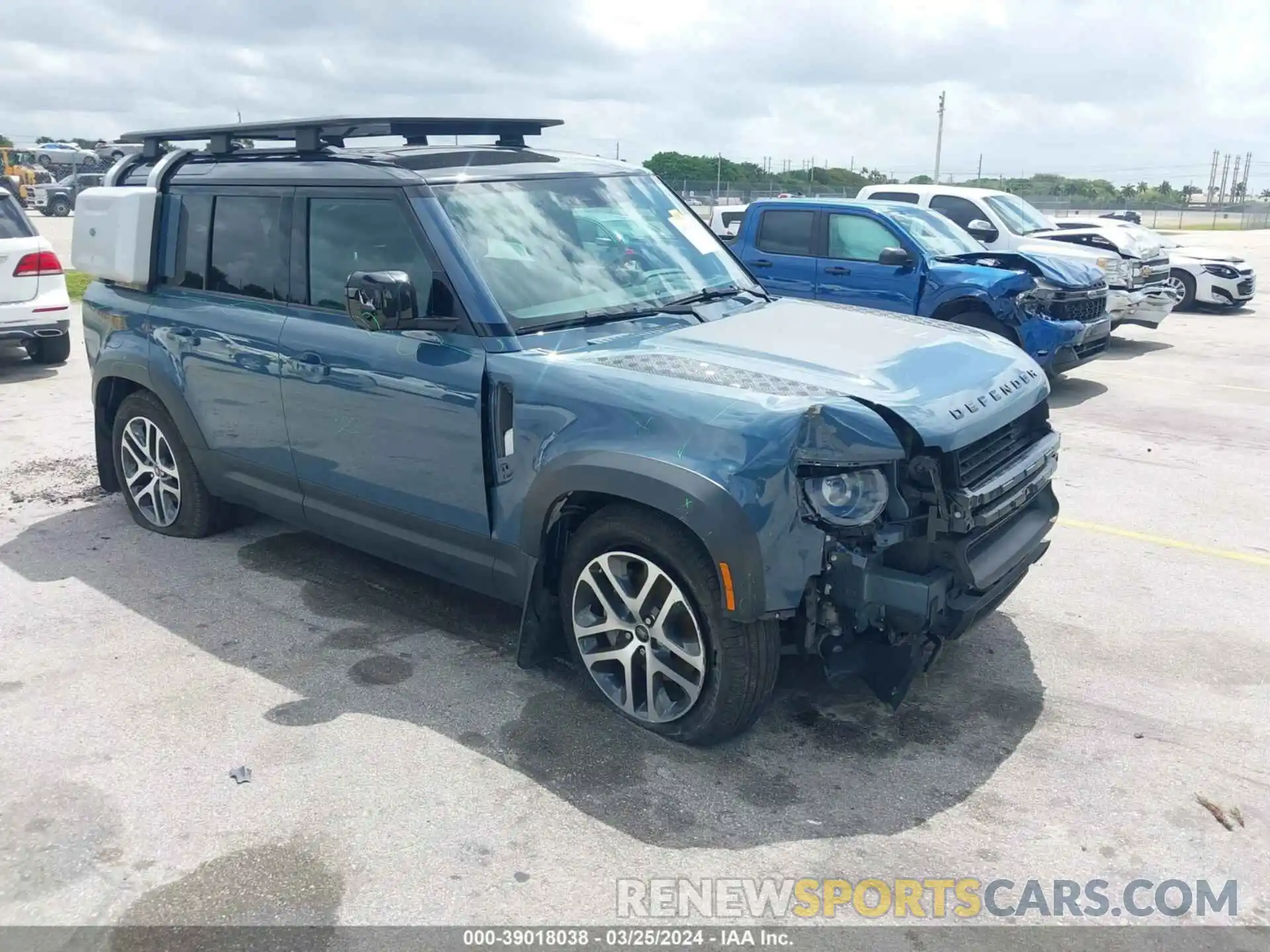 1 Photograph of a damaged car SALE97EU2L2009168 LAND ROVER DEFENDER 2020