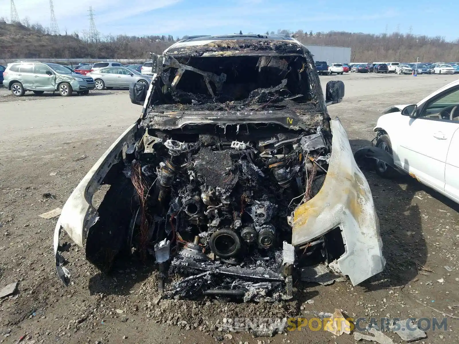 9 Photograph of a damaged car SALE97EU4L2016171 LAND ROVER DEFENDER 2020