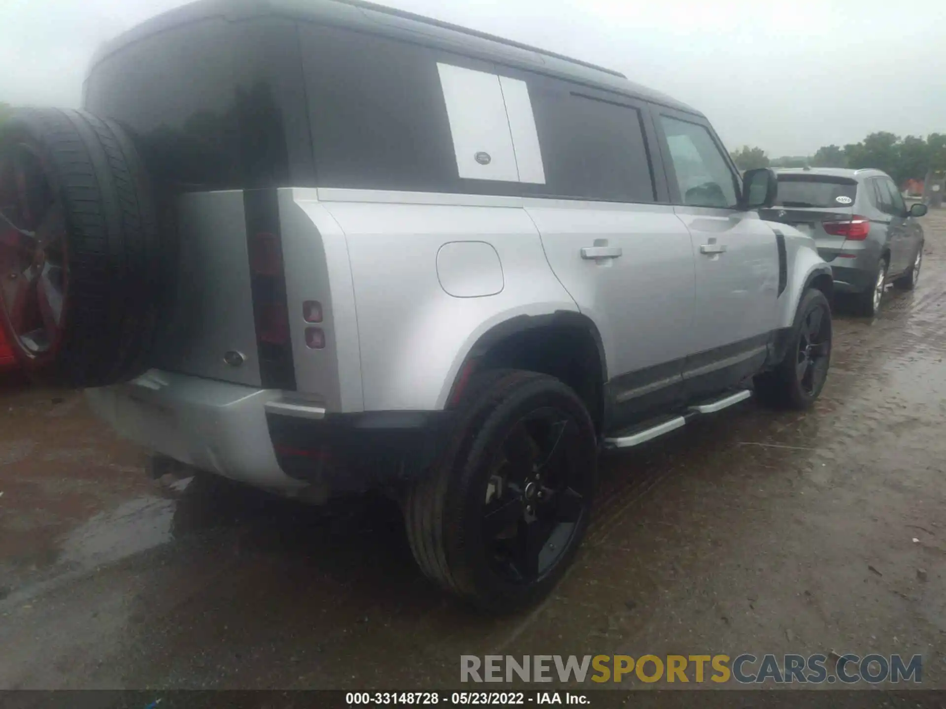 4 Photograph of a damaged car SALE97EU6L2016107 LAND ROVER DEFENDER 2020