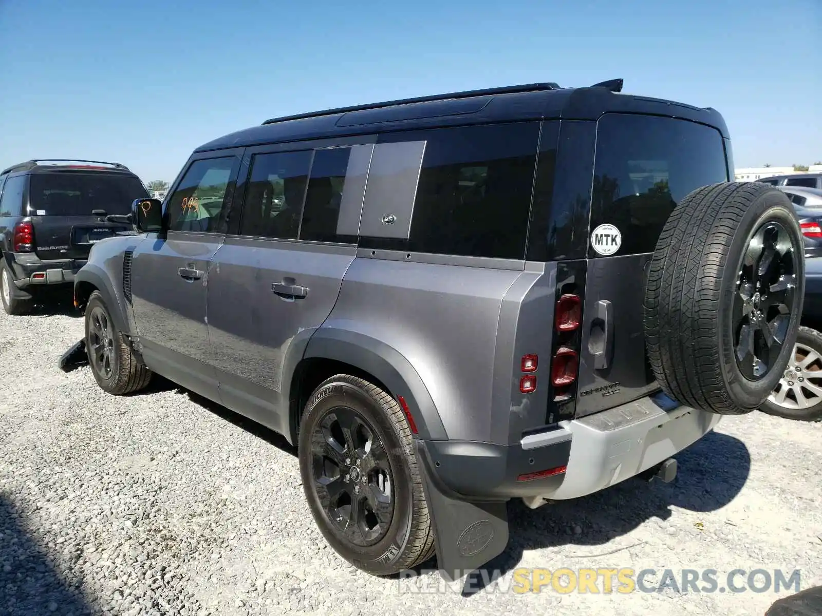 3 Photograph of a damaged car SALE97EU7L2007366 LAND ROVER DEFENDER 2020